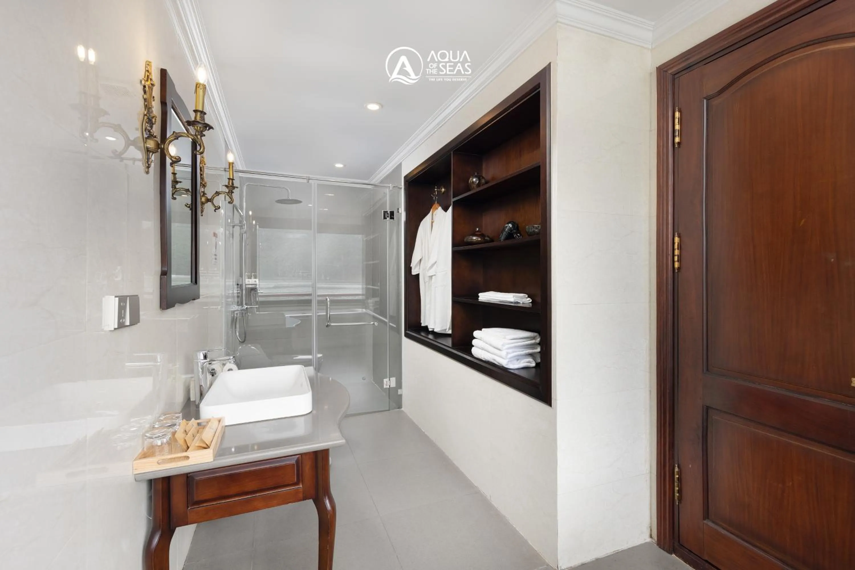 Bathroom in Aqua Of The Seas Cruise Halong by AHG