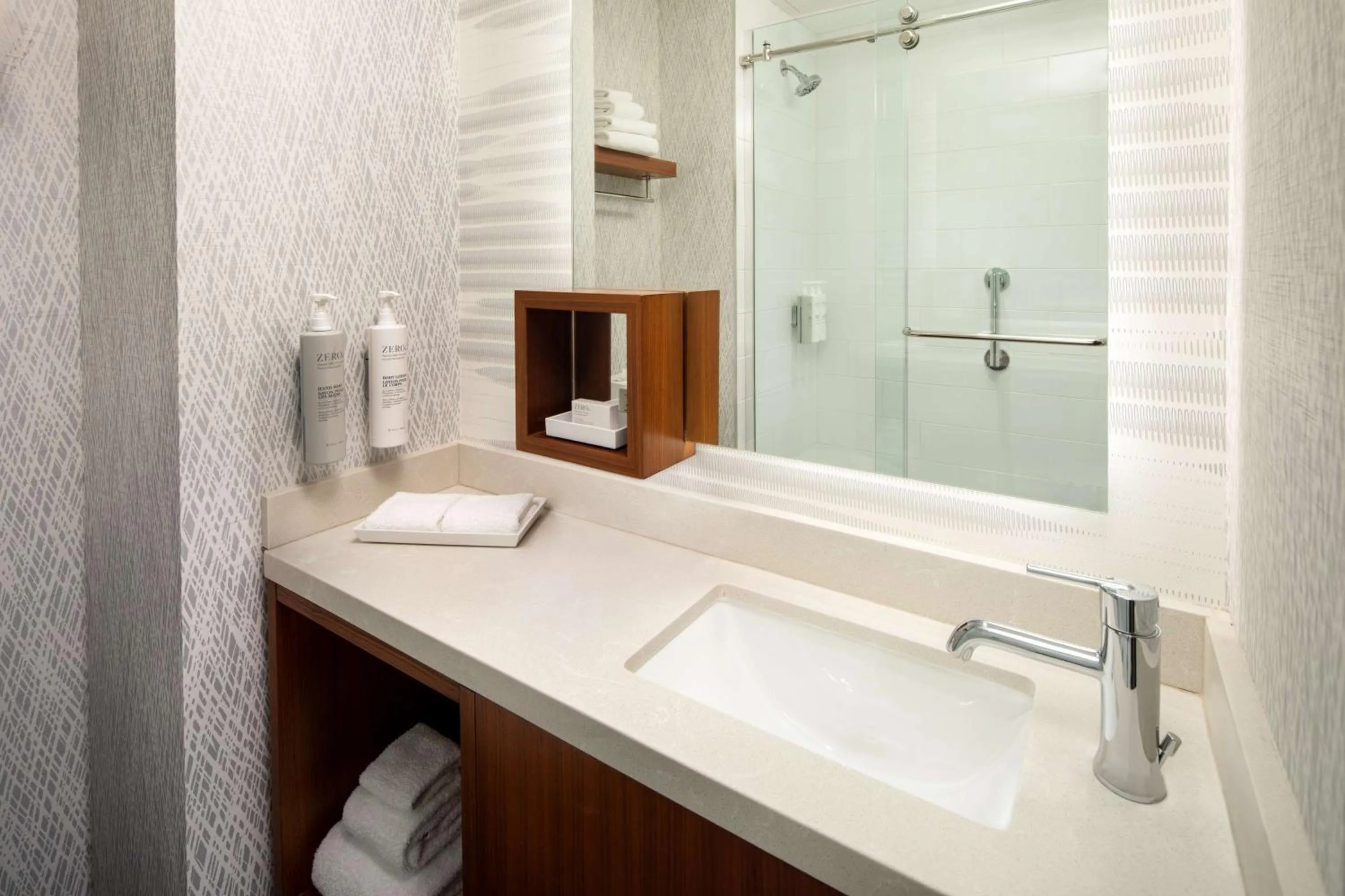 Shower in Home2 Suites By Hilton New York Times Square