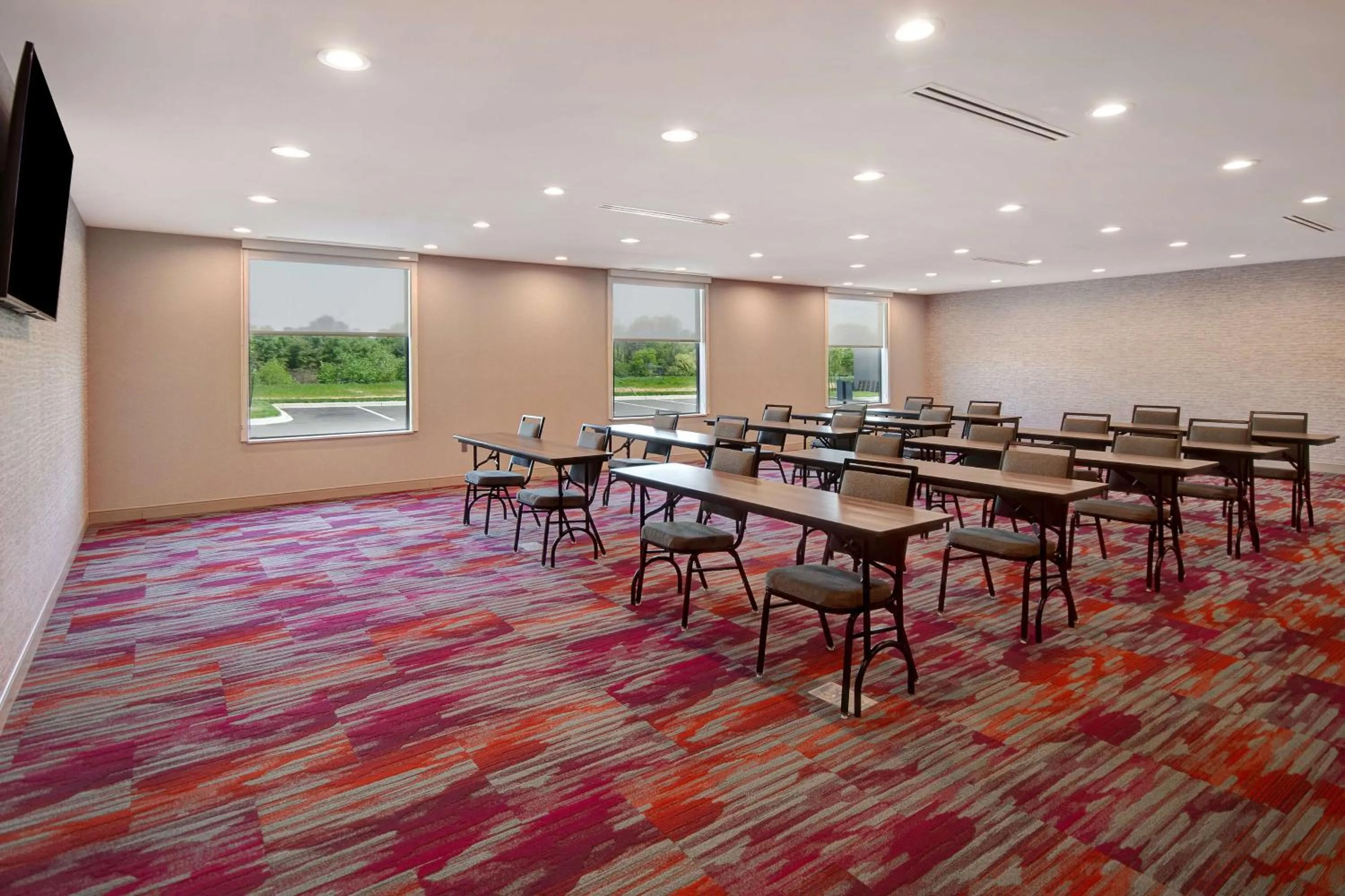Meeting/conference room in Home2 Suites By Hilton Shepherdsville Louisville South