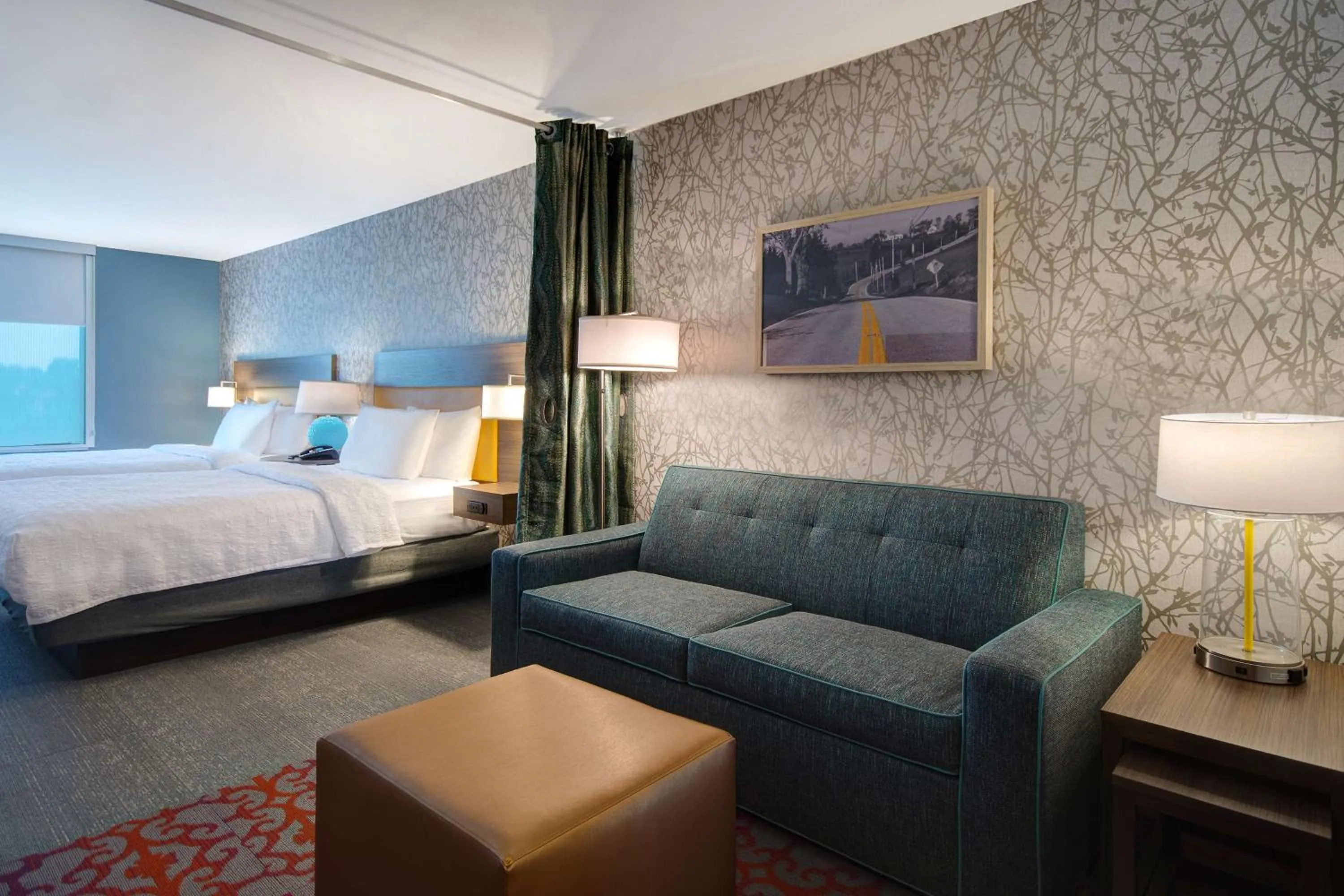 Bed in Home2 Suites By Hilton Shepherdsville Louisville South