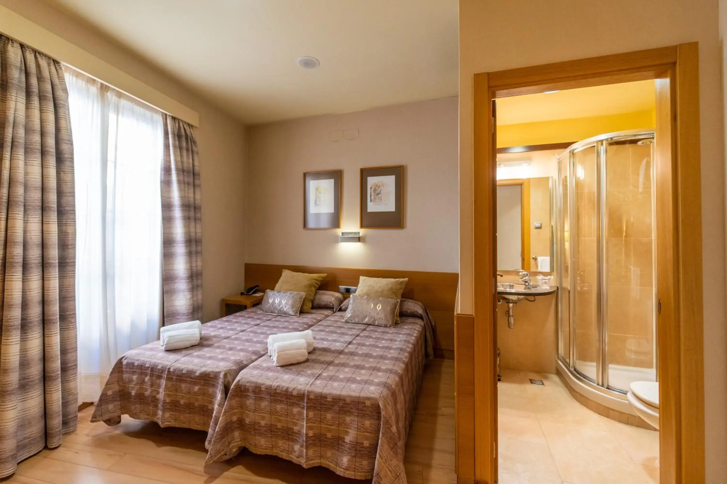 Bathroom, Bed in El Pasaje Bathroom, Bed in El Pasaje