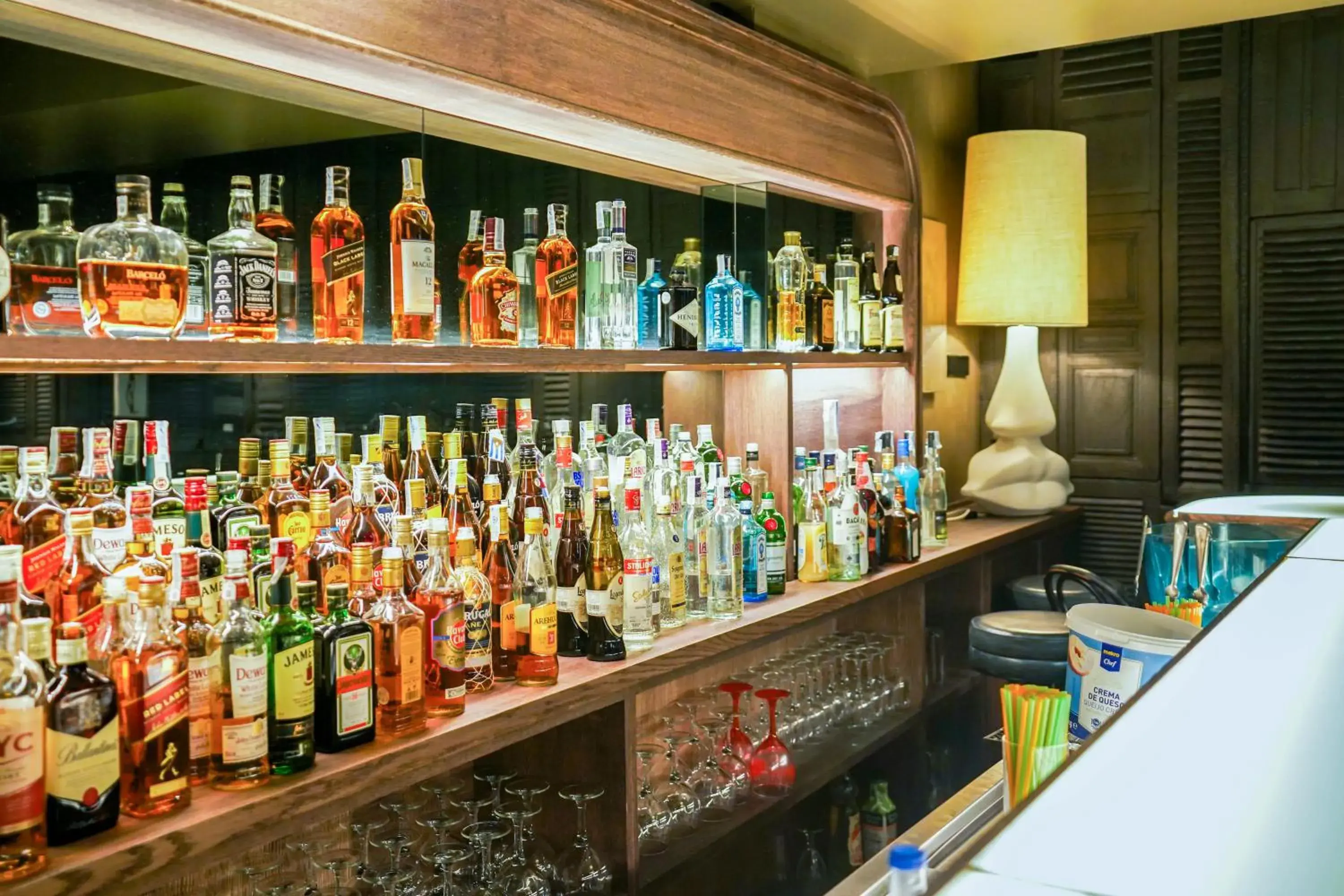 Lounge or bar in El Pasaje Lounge or bar in El Pasaje