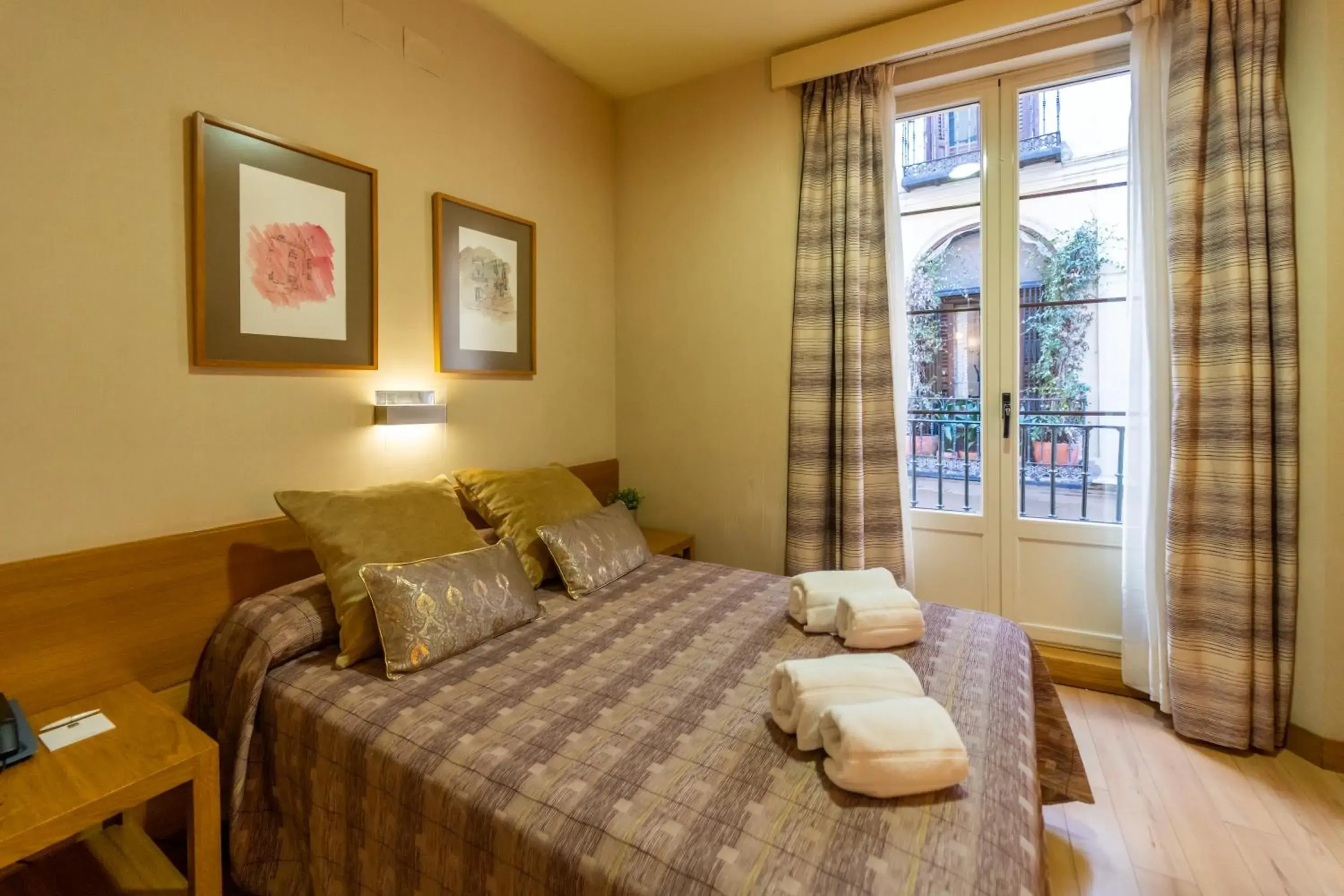 Balcony/Terrace, Bed in El Pasaje Balcony/Terrace, Bed in El Pasaje