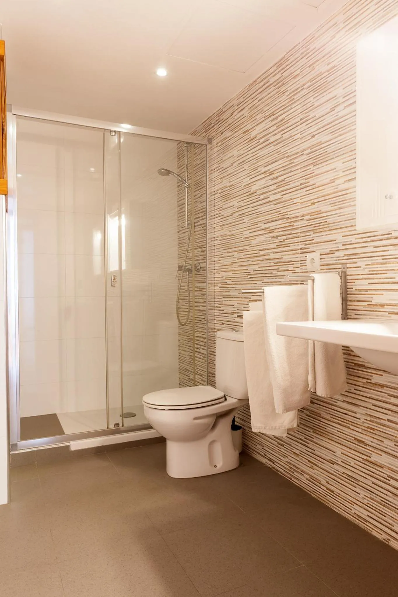 Bathroom in Apartamentos Bahia