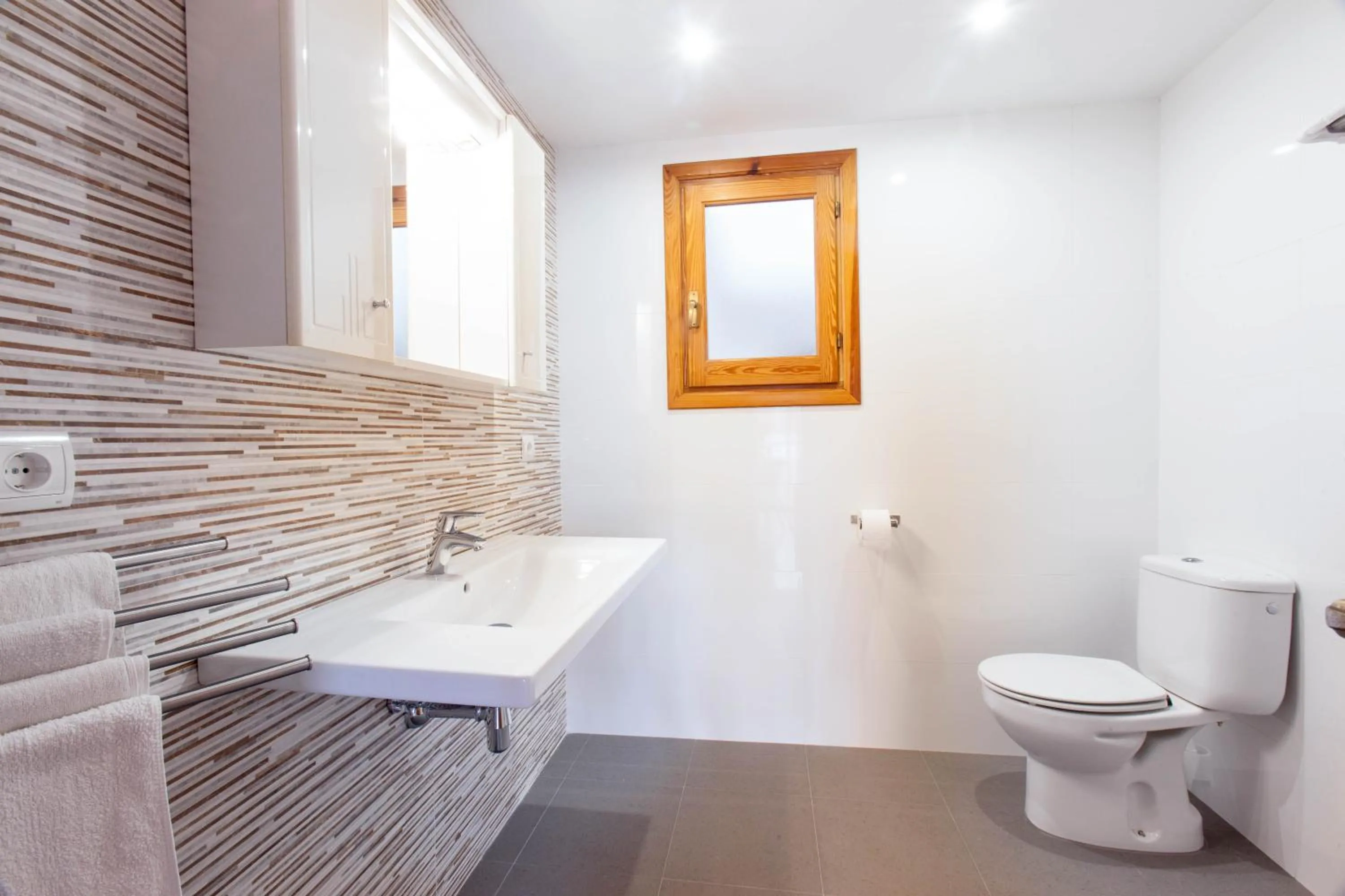 Bathroom in Apartamentos Bahia