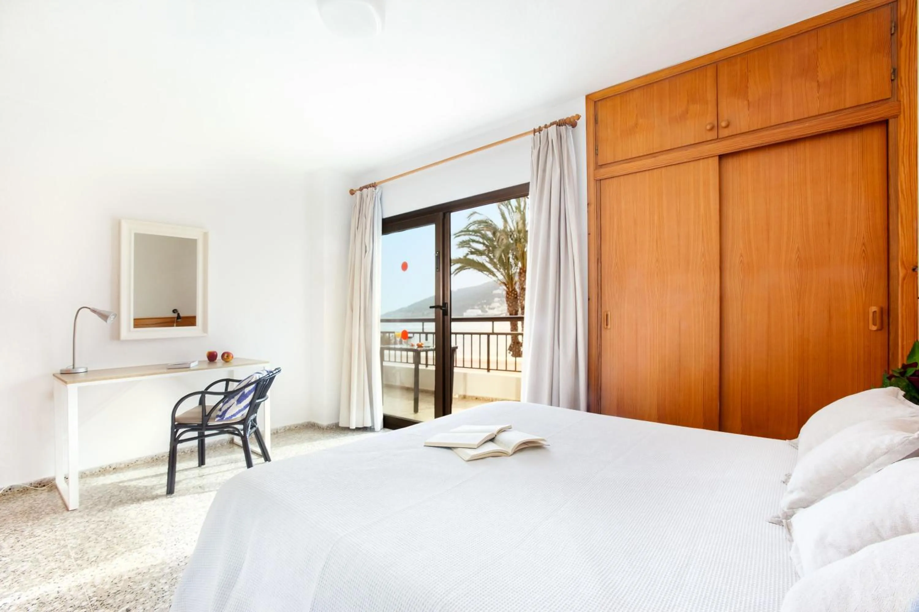 Bedroom, Bed in Apartamentos Bahia