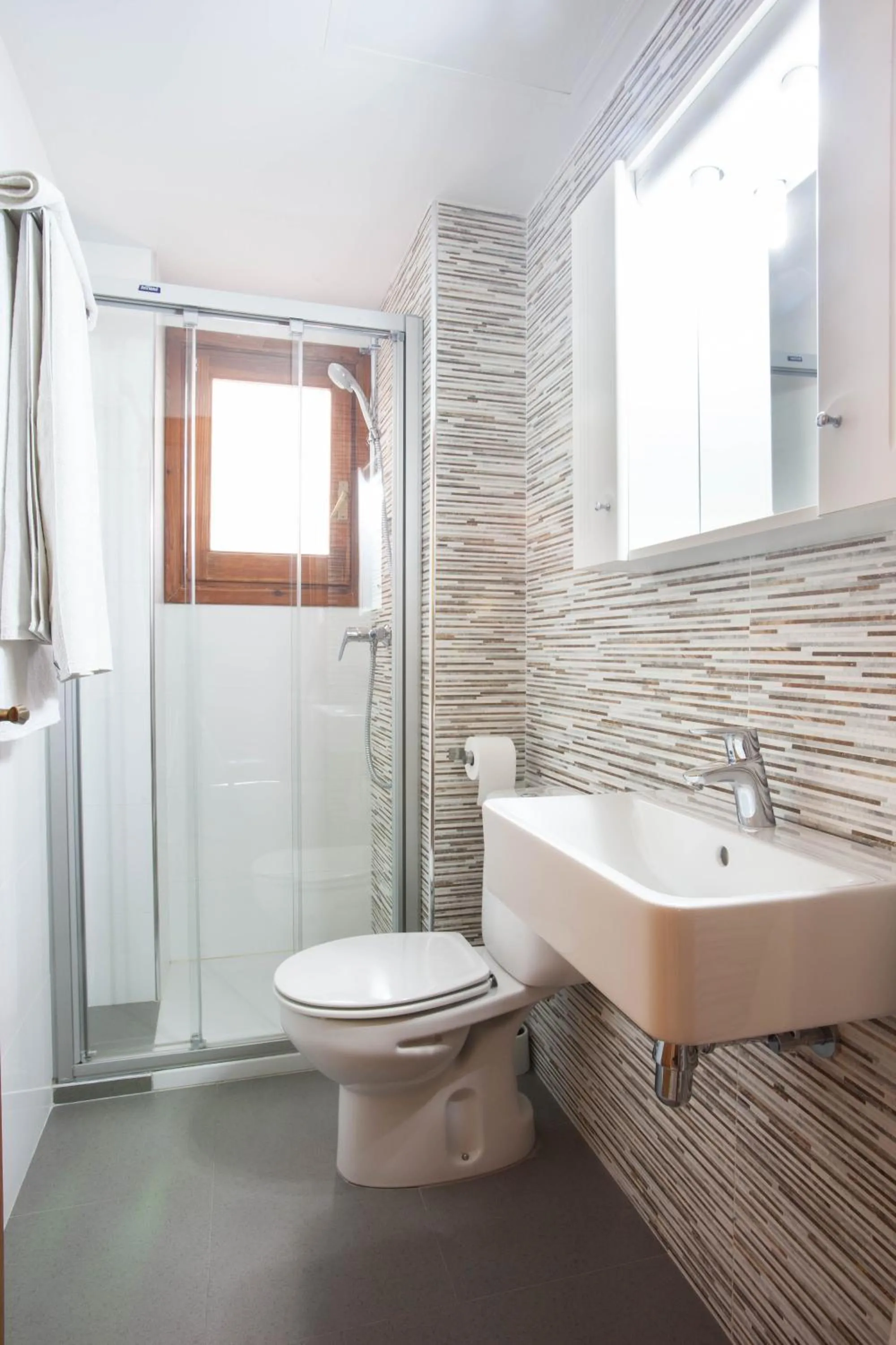Bathroom in Apartamentos Bahia