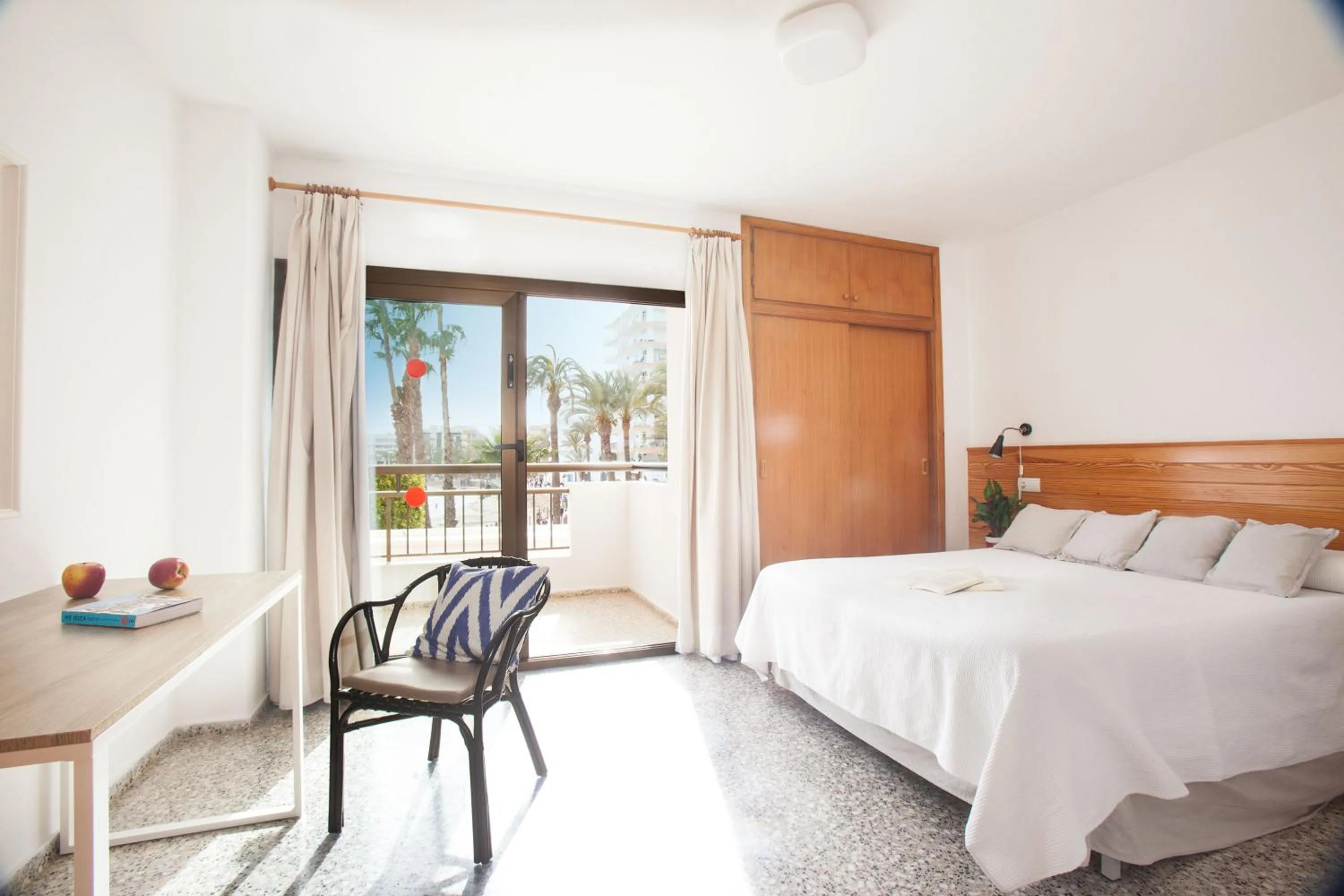 Bedroom, Bed in Apartamentos Bahia