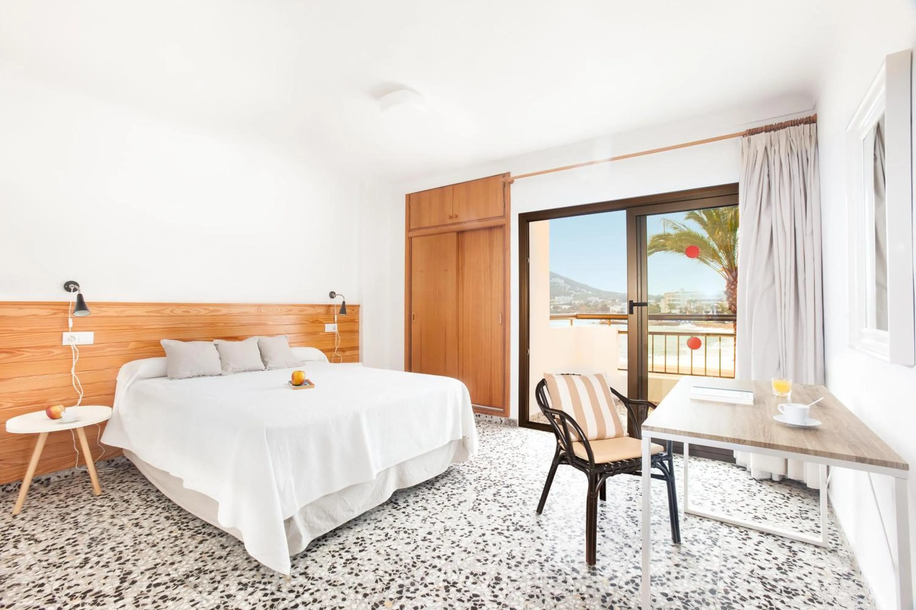Bedroom, Bed in Apartamentos Bahia