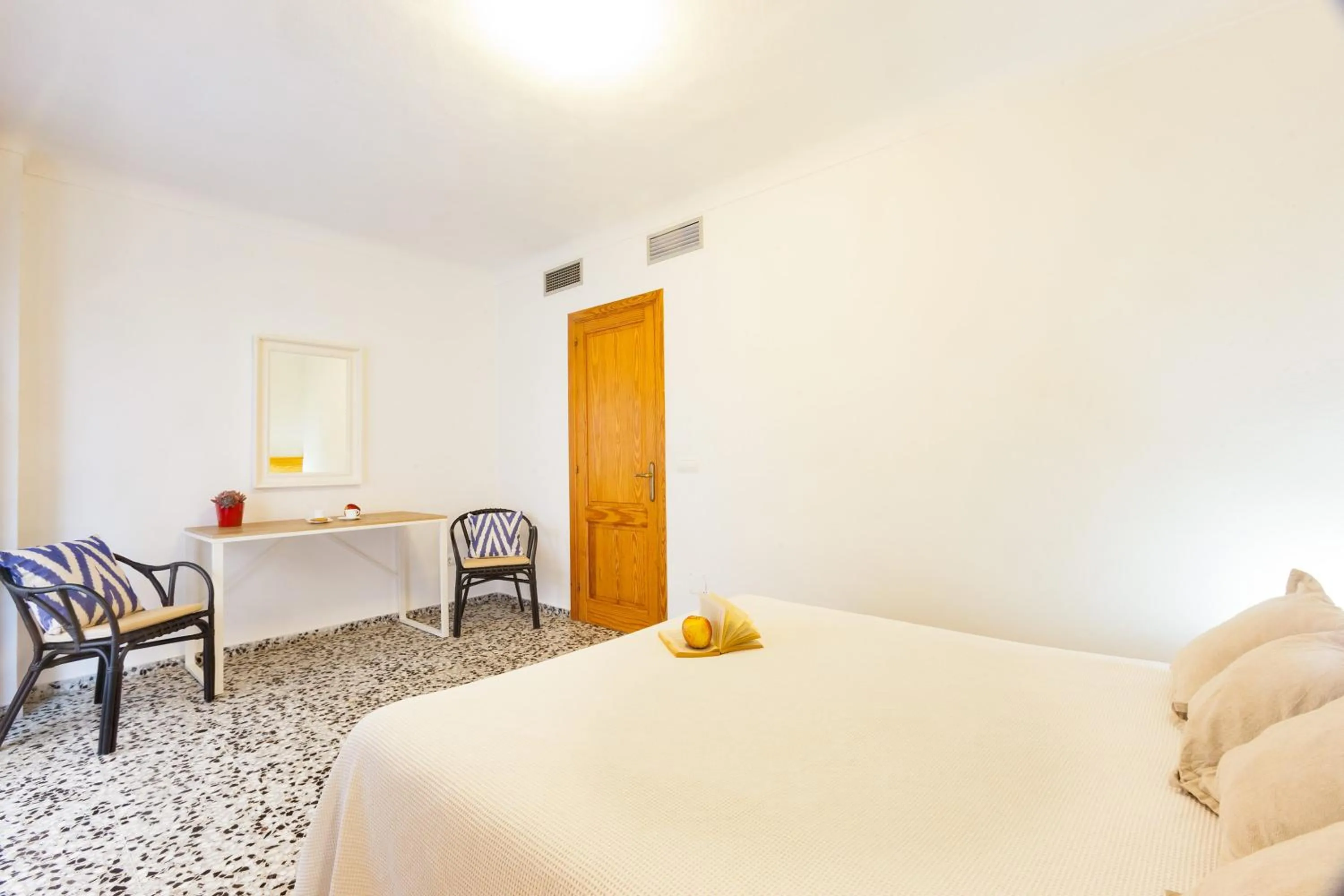 Bedroom, Bed in Apartamentos Bahia