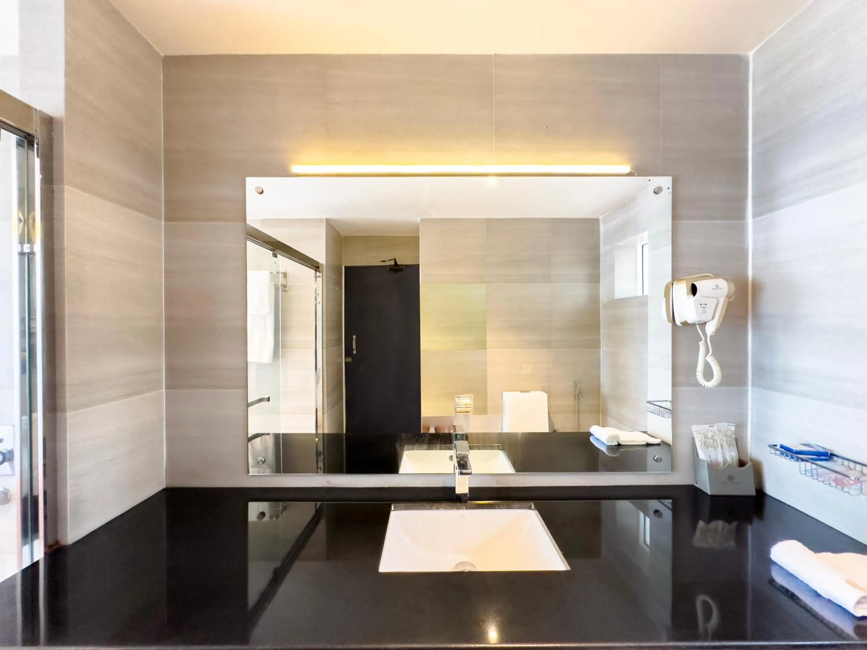 Bathroom in Mazarine Surf Suites Hiriketiya