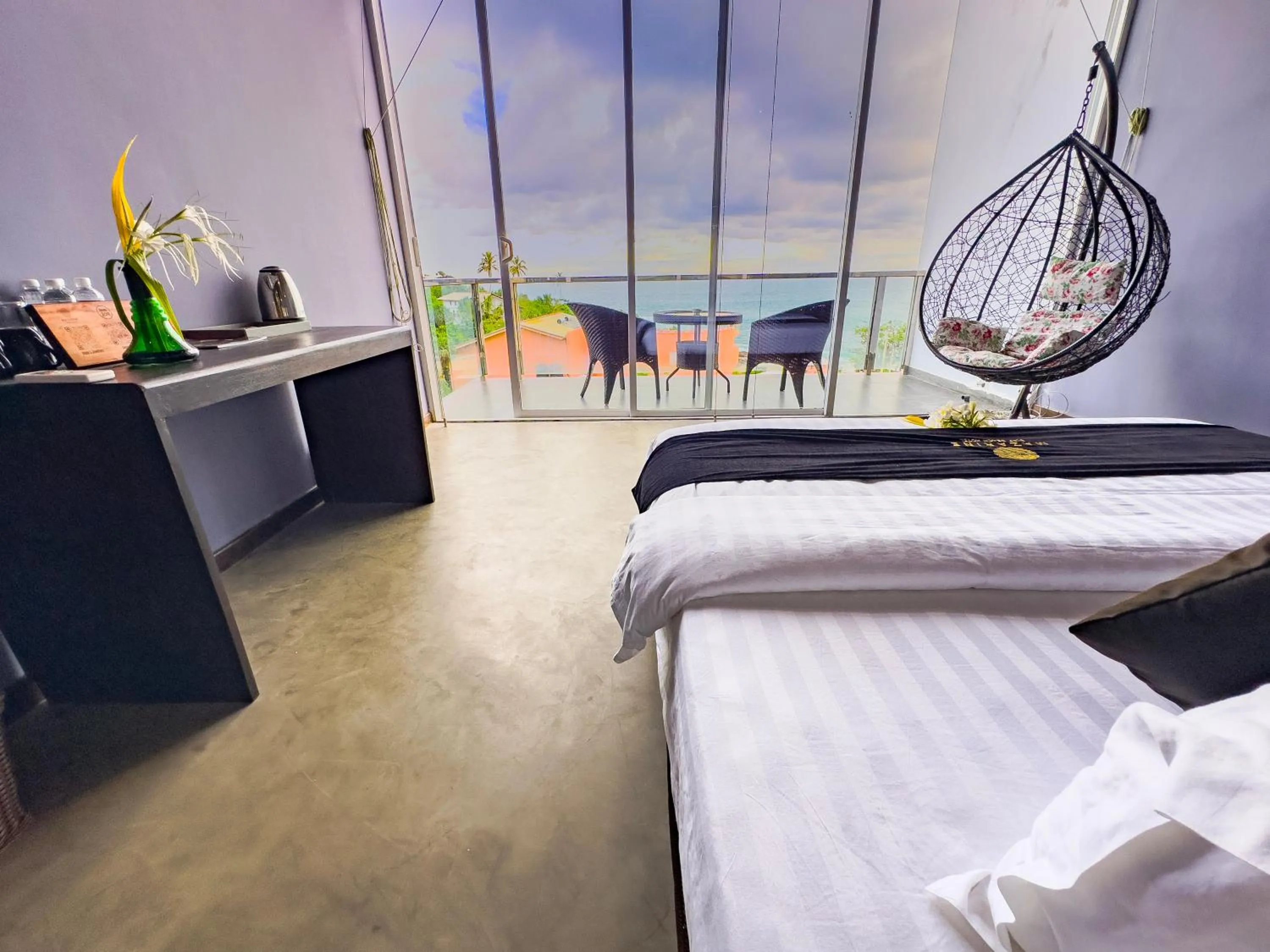 Bed in Mazarine Surf Suites Hiriketiya