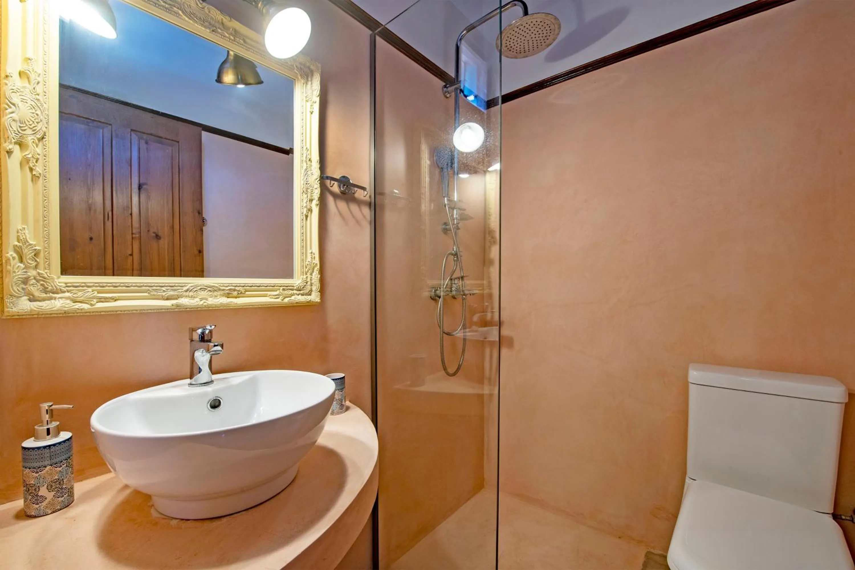 Bathroom in Saint Artemios Boutique Hotel