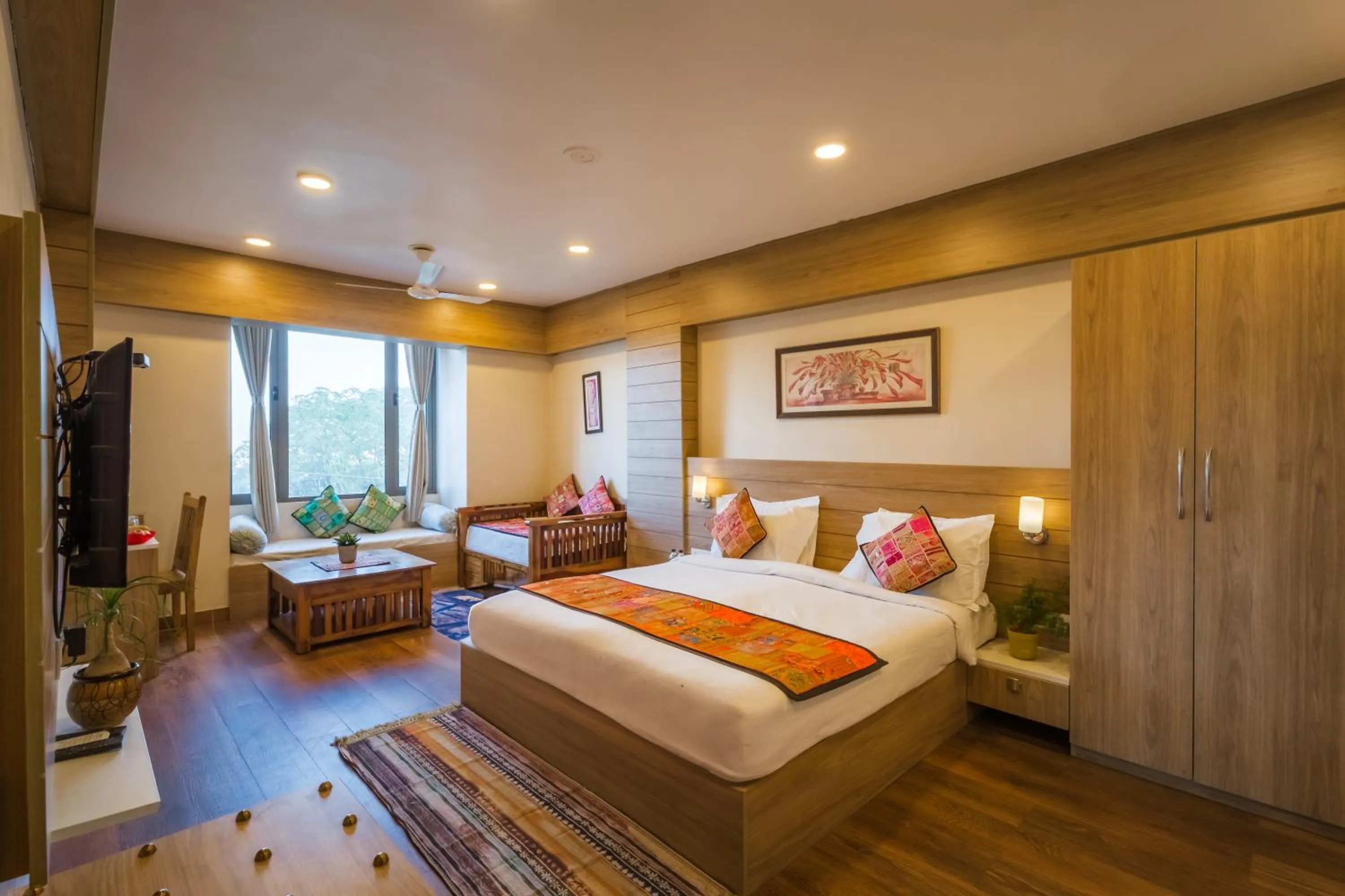 TV and multimedia in Tripli Hotels WonderCliff