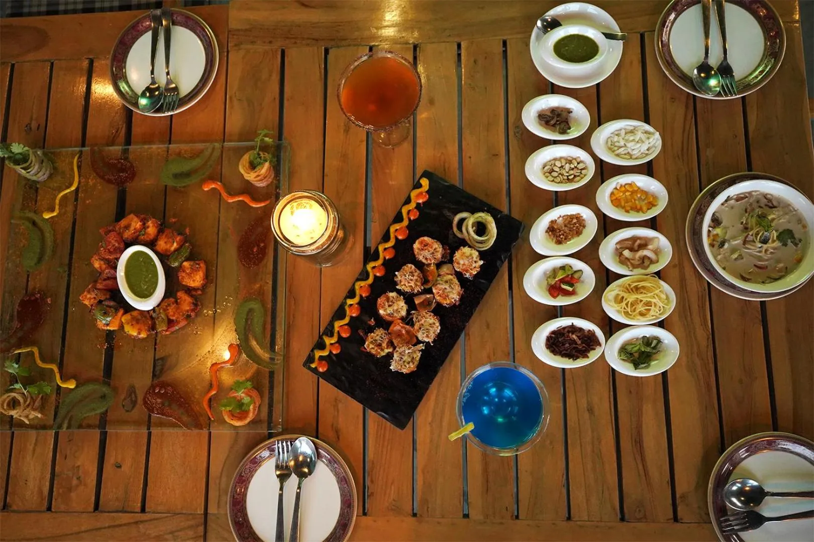 Food in Tripli Hotels WonderCliff