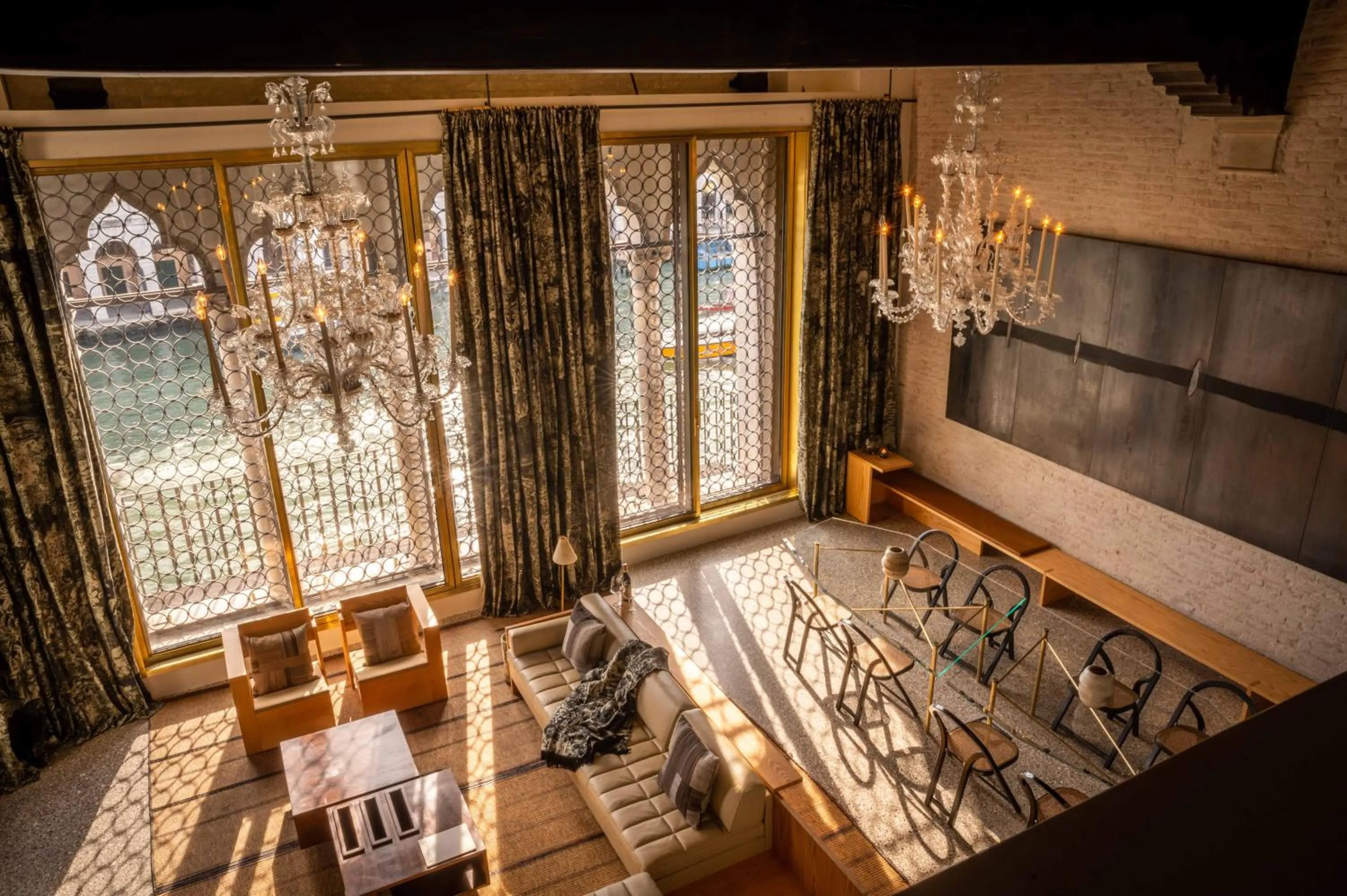 Photo of the whole room, Bed in The Venice Venice Hotel