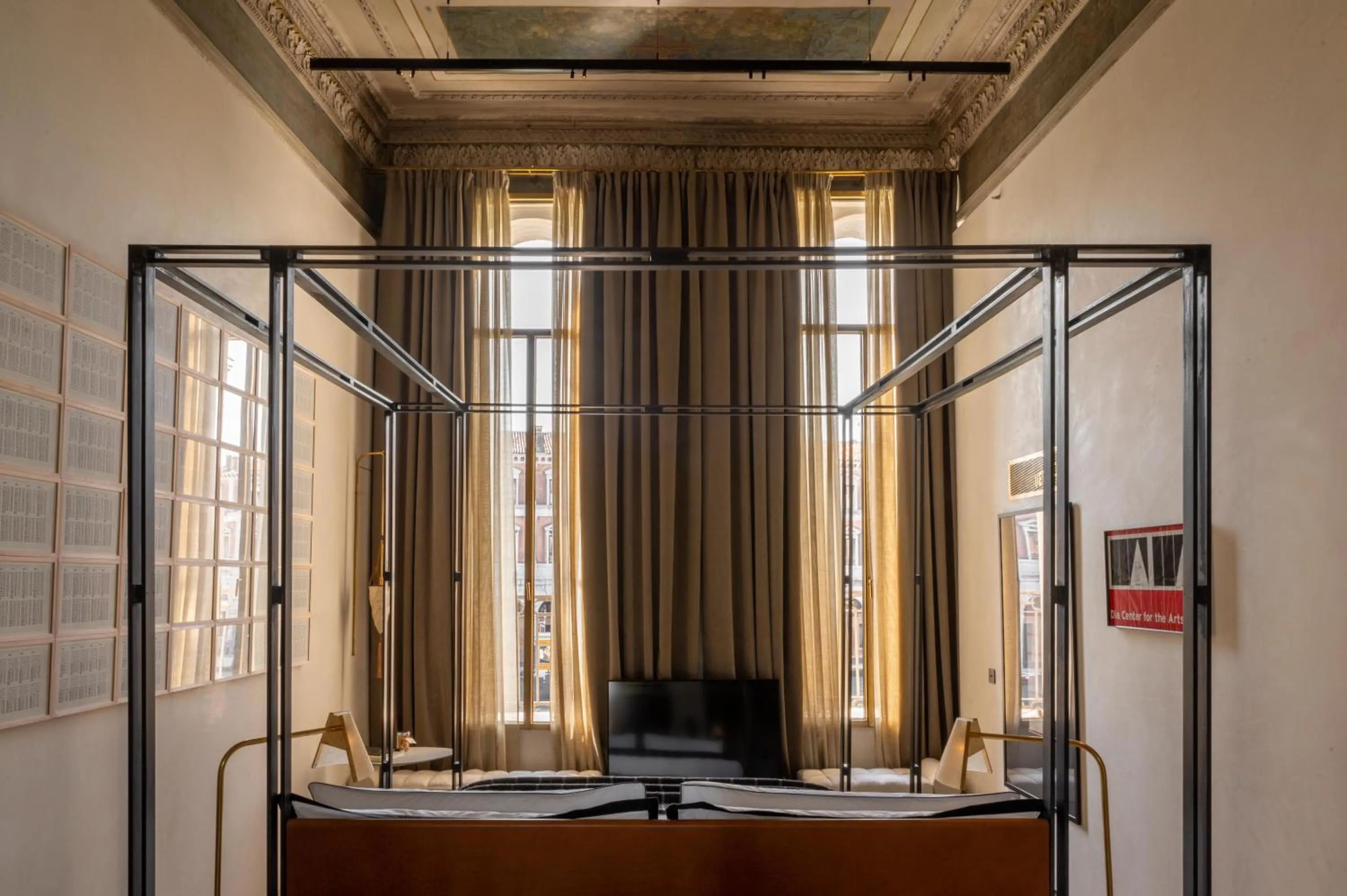 Photo of the whole room in The Venice Venice Hotel