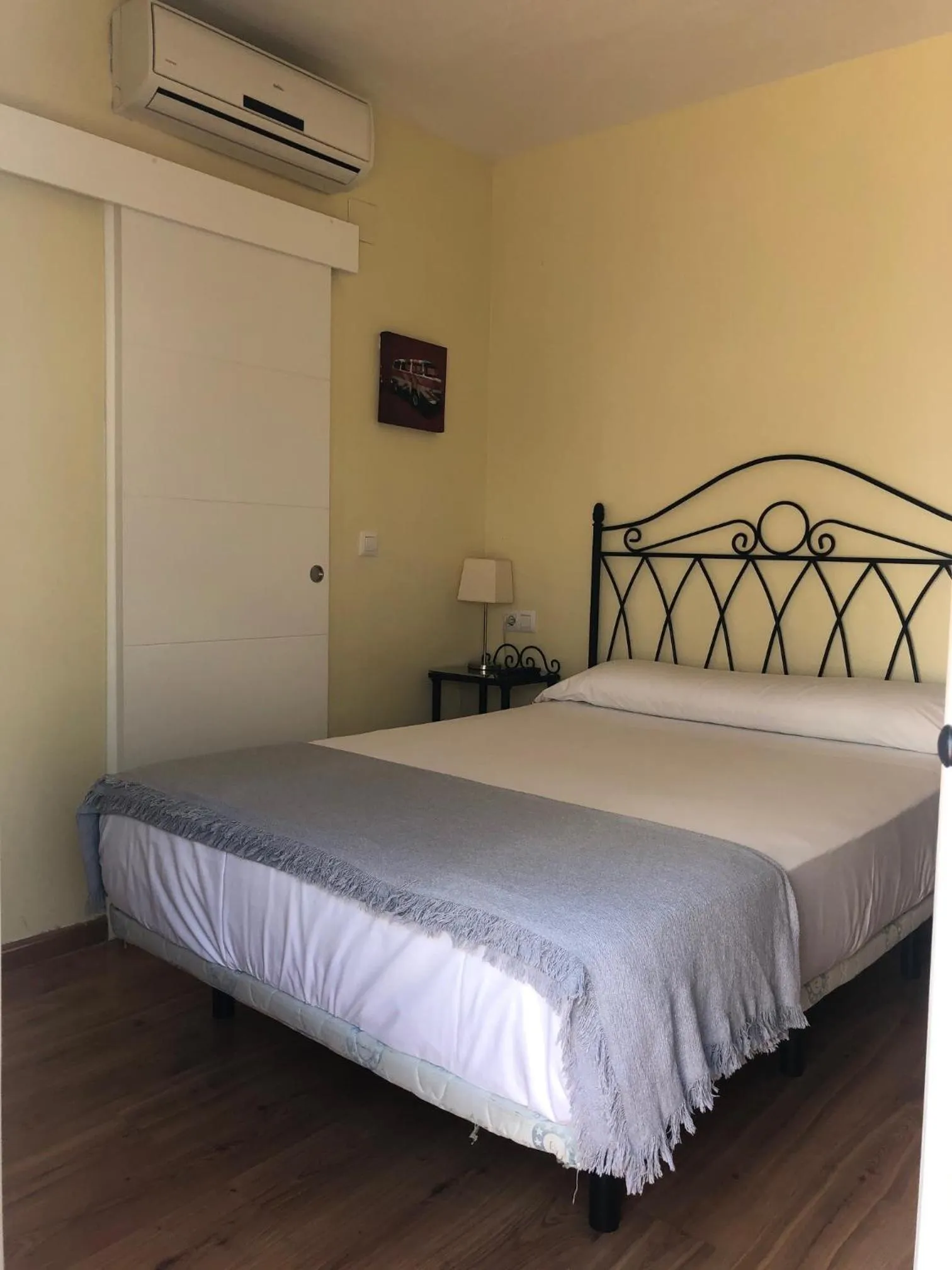 Bedroom, Bed in Hospedería Luis de Góngora