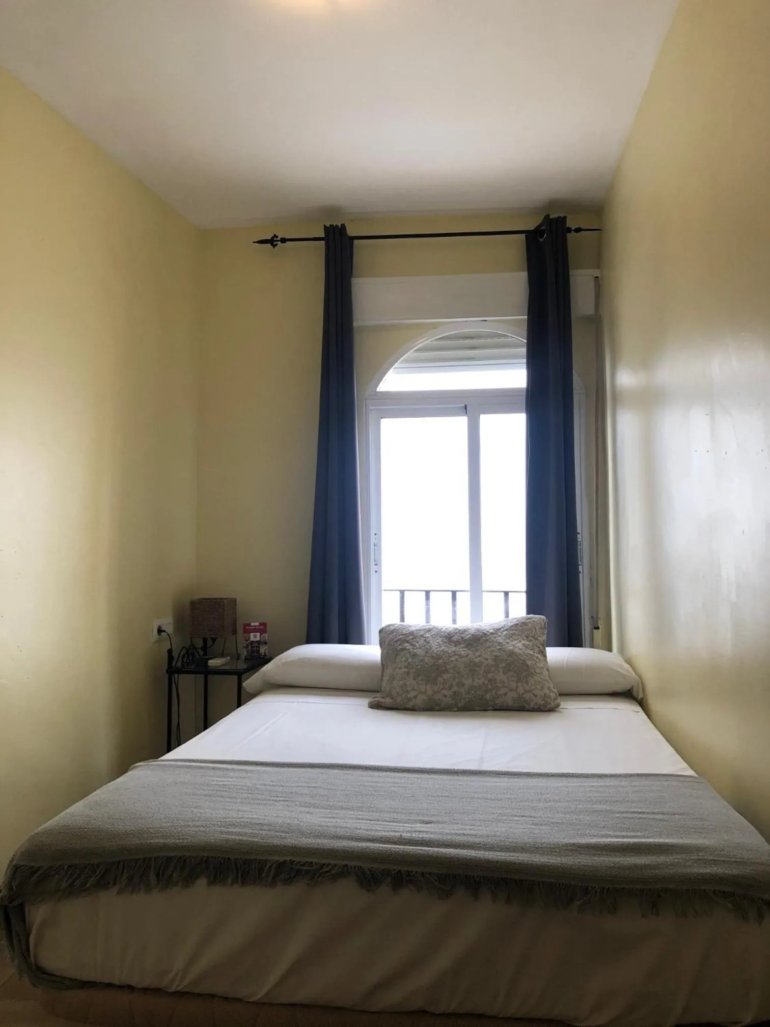 Bedroom, Bed in Hospedería Luis de Góngora