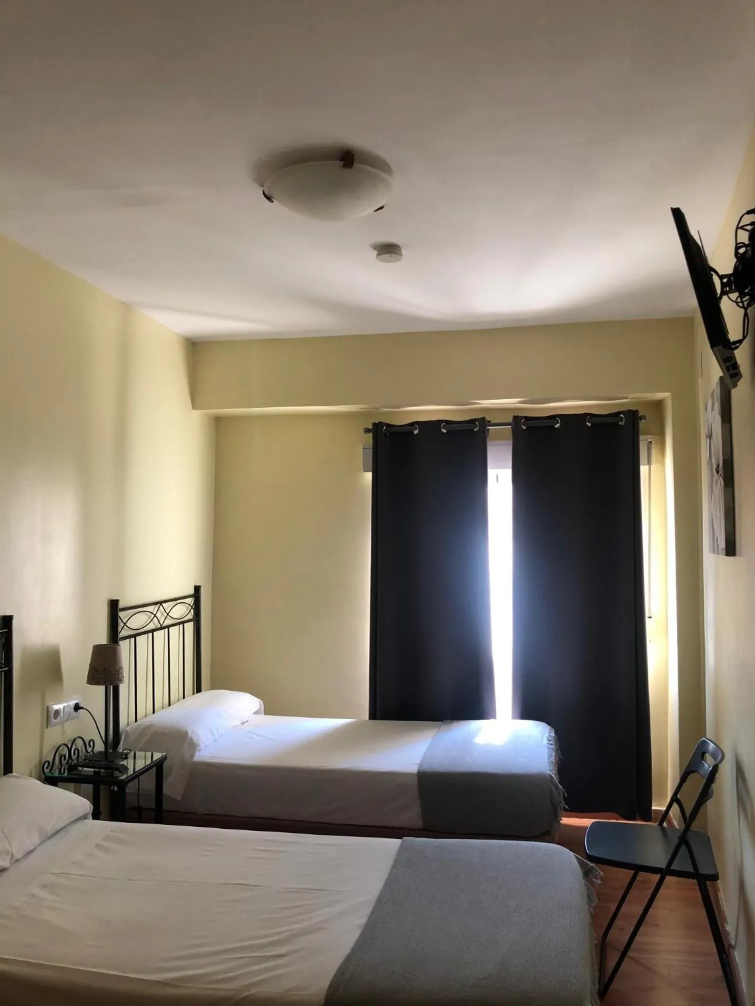 Bedroom, Bed in Hospedería Luis de Góngora