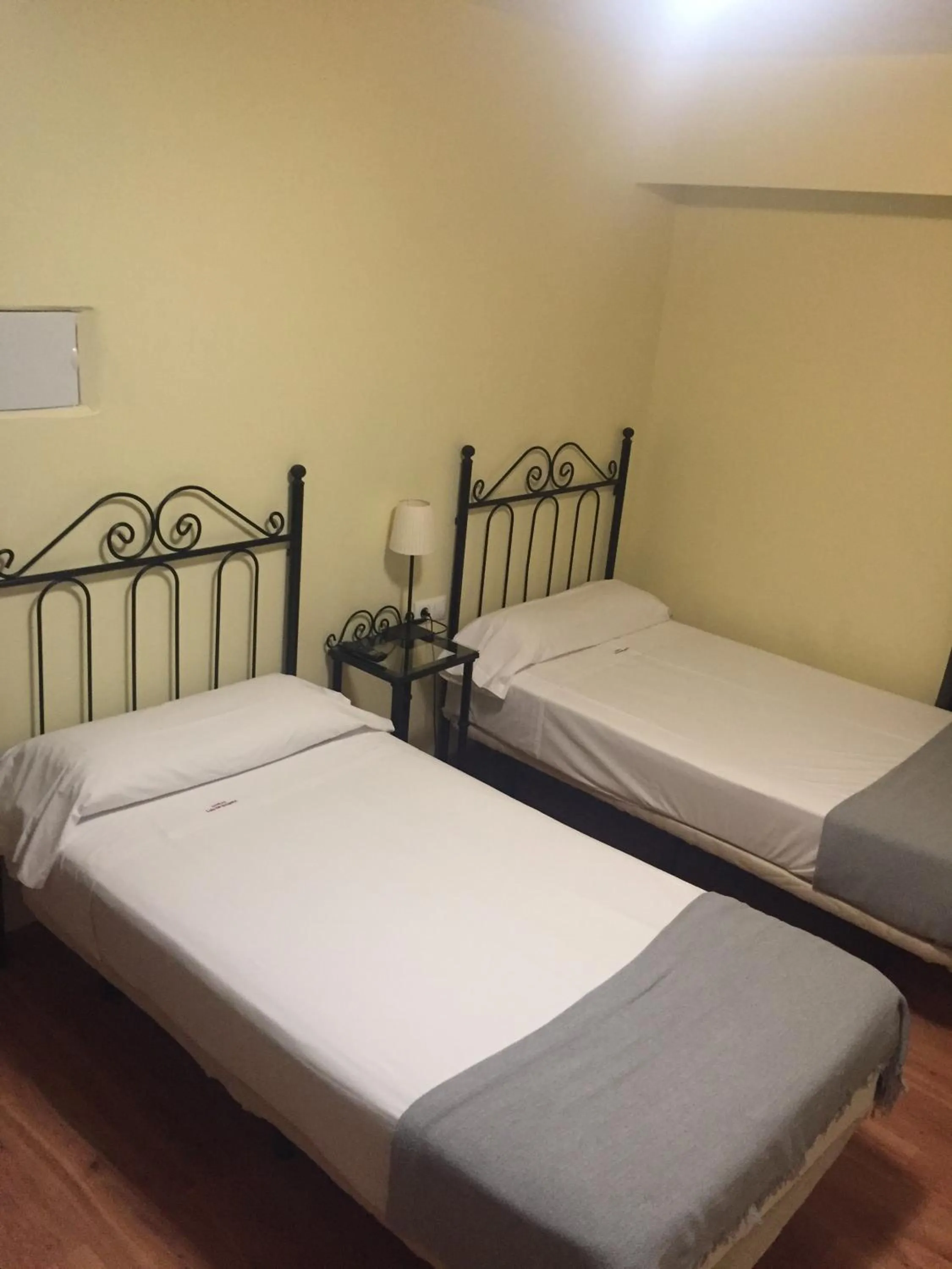 Bedroom, Bed in Hospedería Luis de Góngora