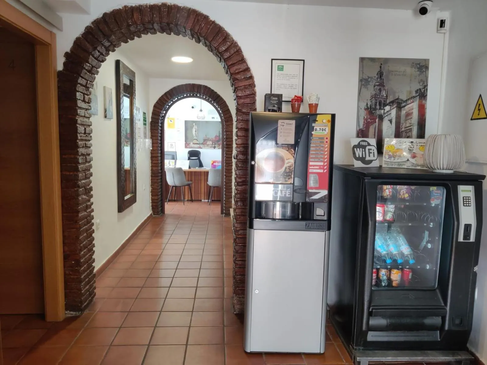 vending machine in Hospedería Luis de Góngora