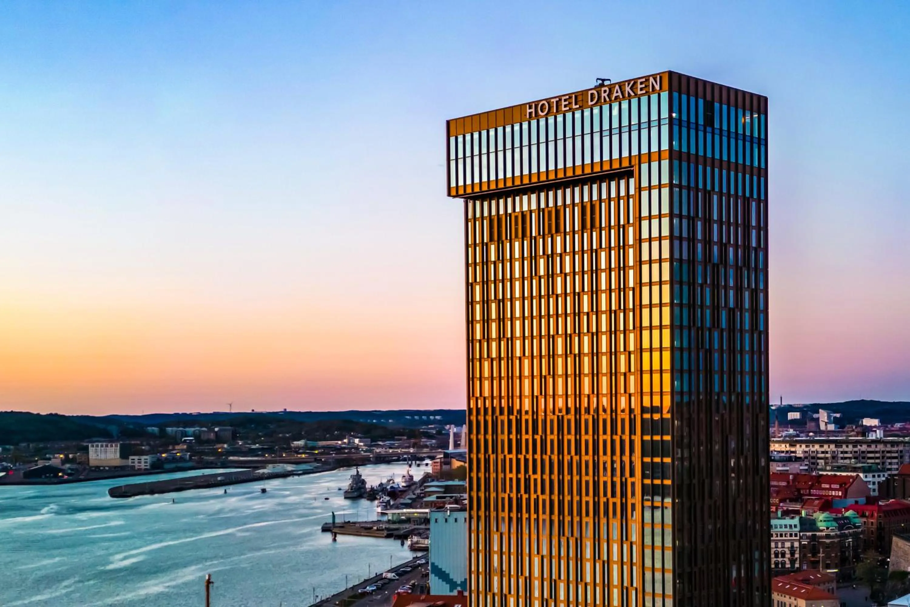 Property building in Clarion Hotel Draken