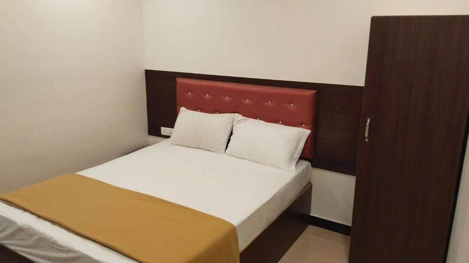 Bed in Ponni Residency Thanjavur