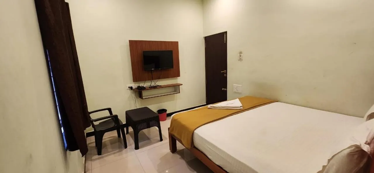 Bed in Ponni Residency Thanjavur