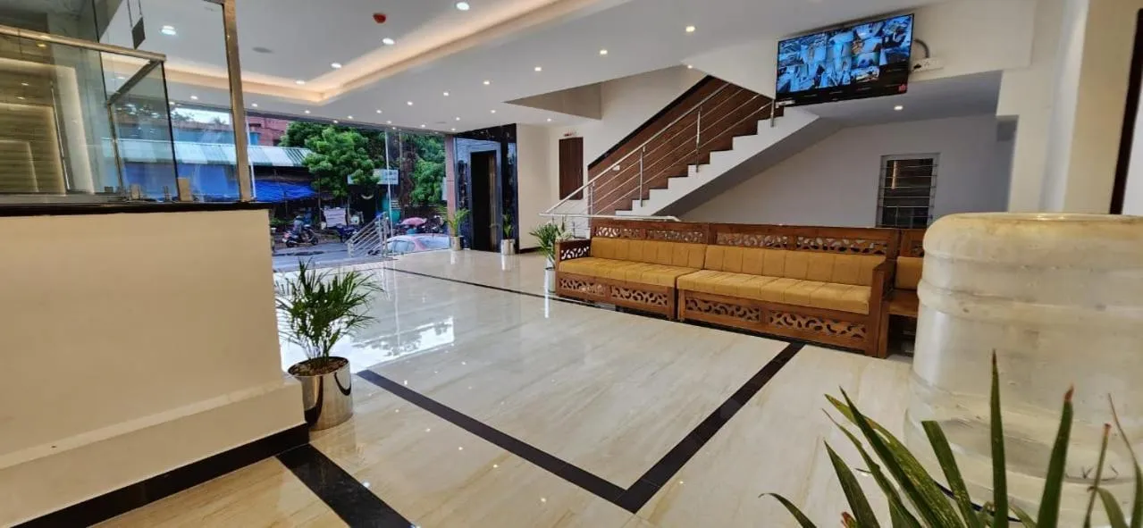 Ponni Residency Thanjavur