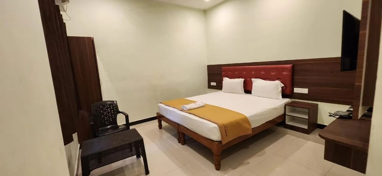 Bed in Ponni Residency Thanjavur