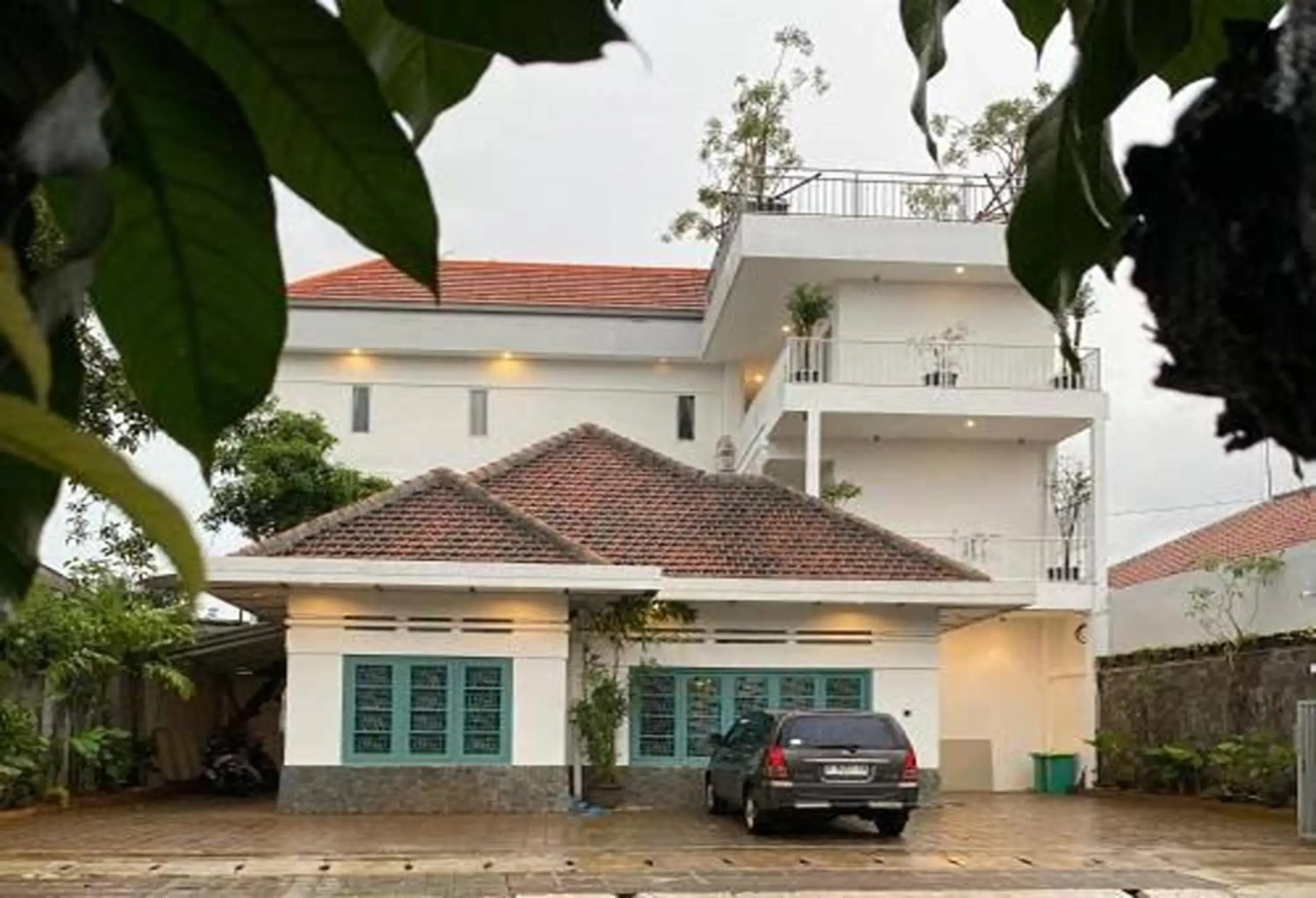 Property building in Binumar Guest House Property building in Binumar Guest House