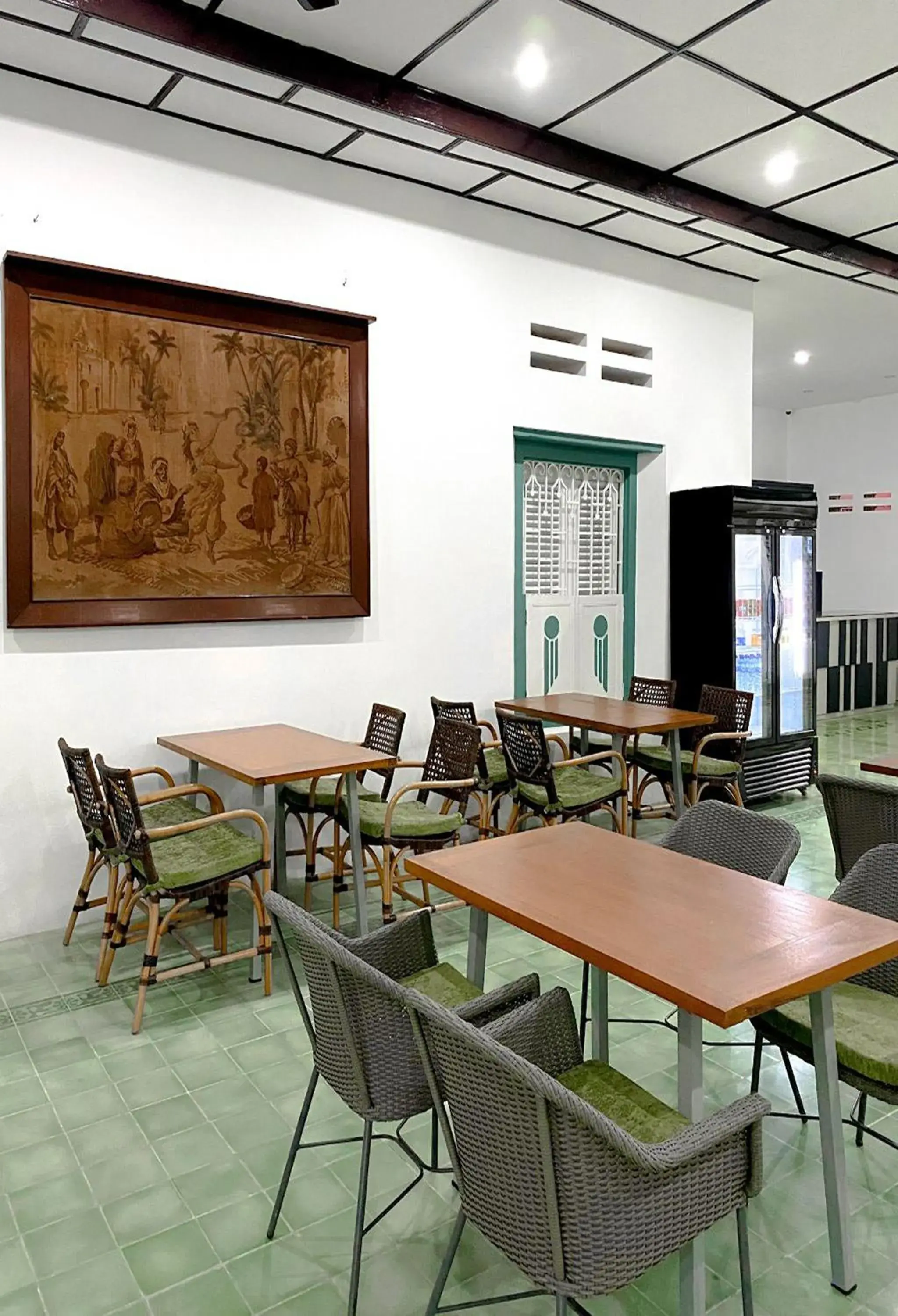 Restaurant/places to eat in Binumar Guest House Restaurant/places to eat in Binumar Guest House