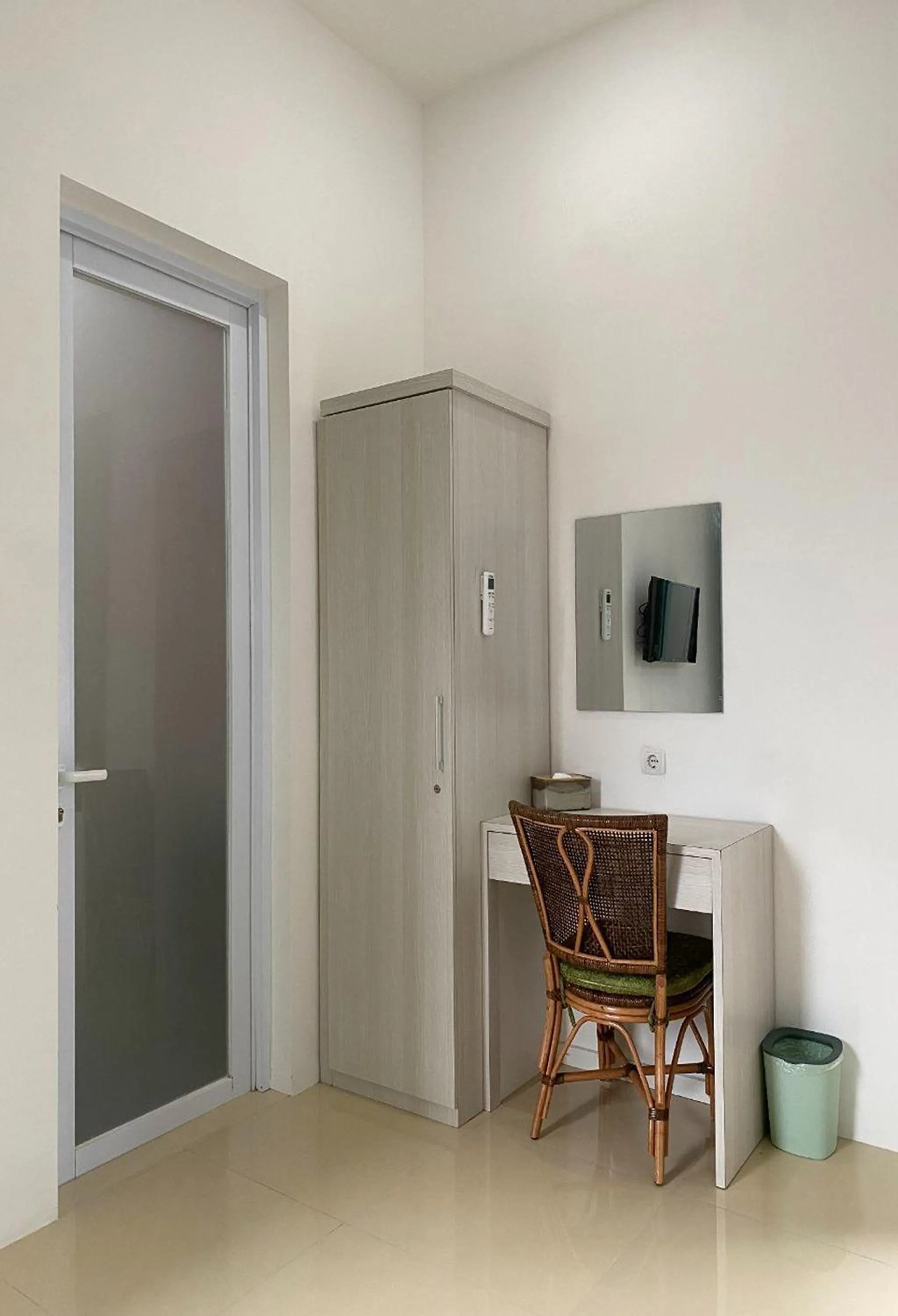 TV and multimedia in Binumar Guest House