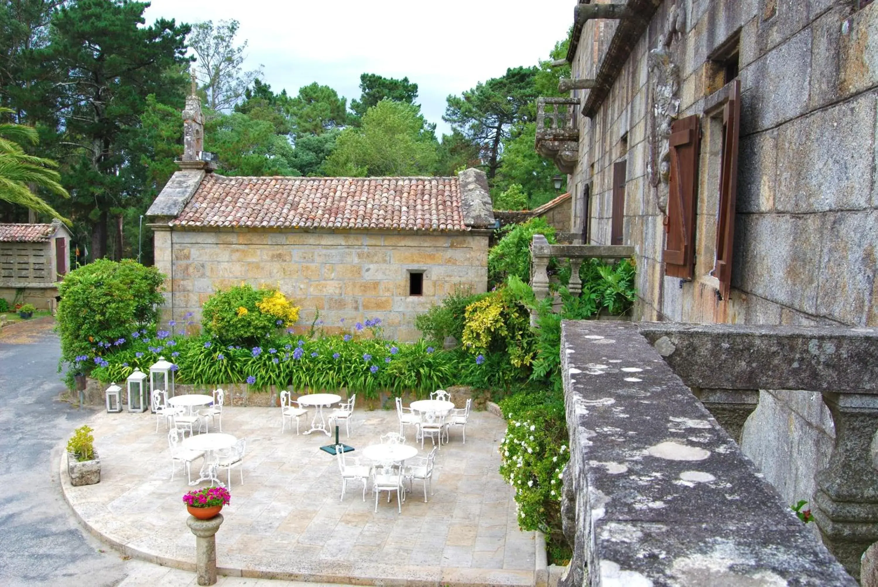 Property building in Hotel Pazo O Rial Property building in Hotel Pazo O Rial