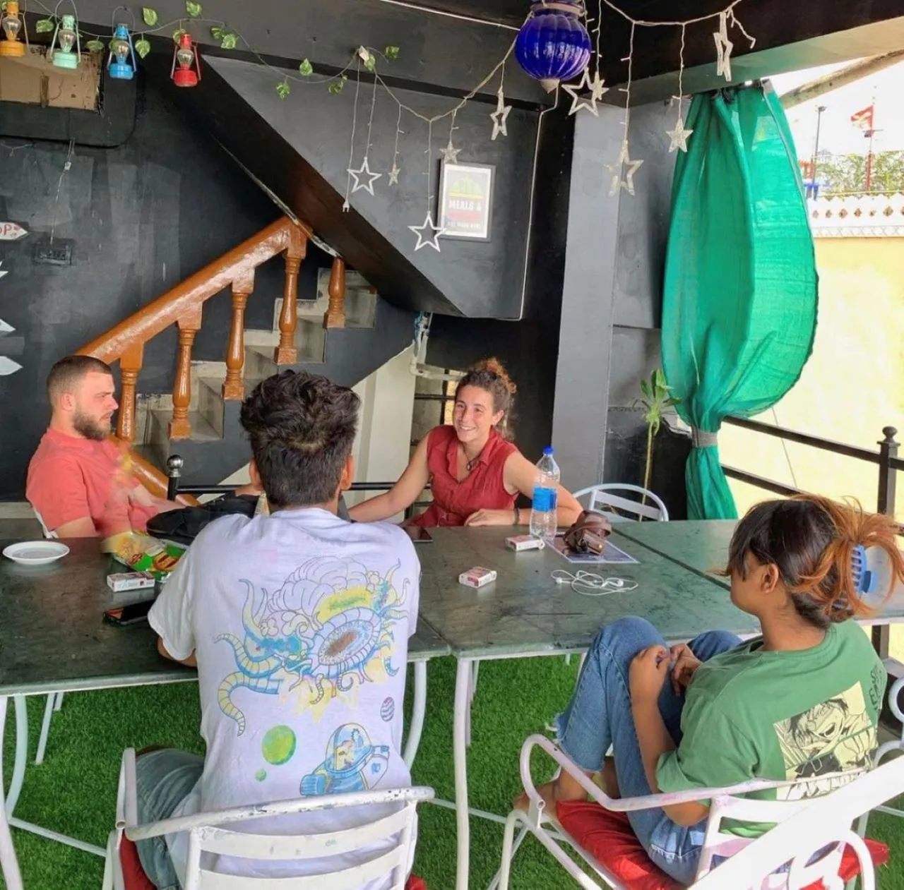 Restaurant/places to eat in Tamasha Udaipur