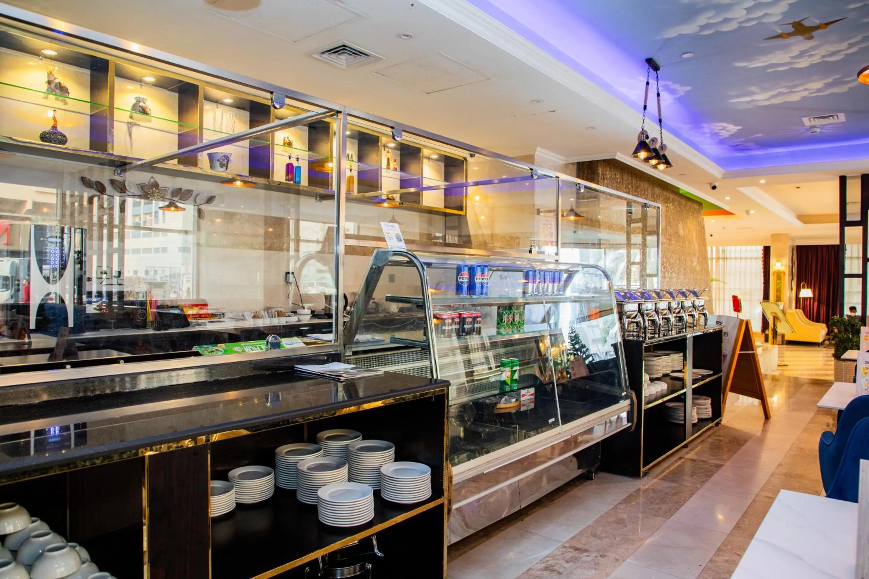 Restaurant/places to eat in The Saj Hotel