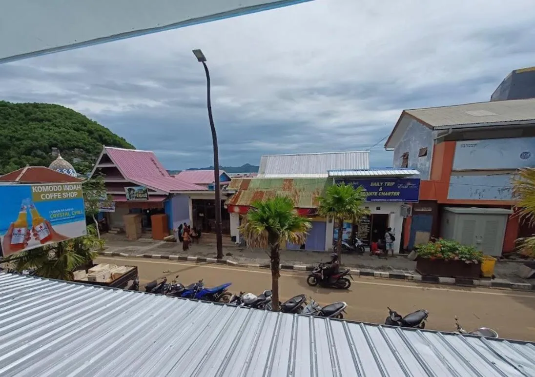Street view in Komodo Indah Hotel