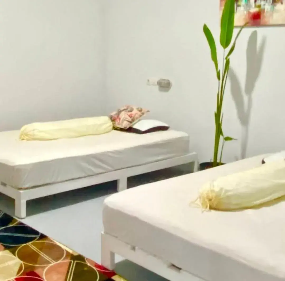 Bedroom in Komodo Indah Hotel Bedroom in Komodo Indah Hotel