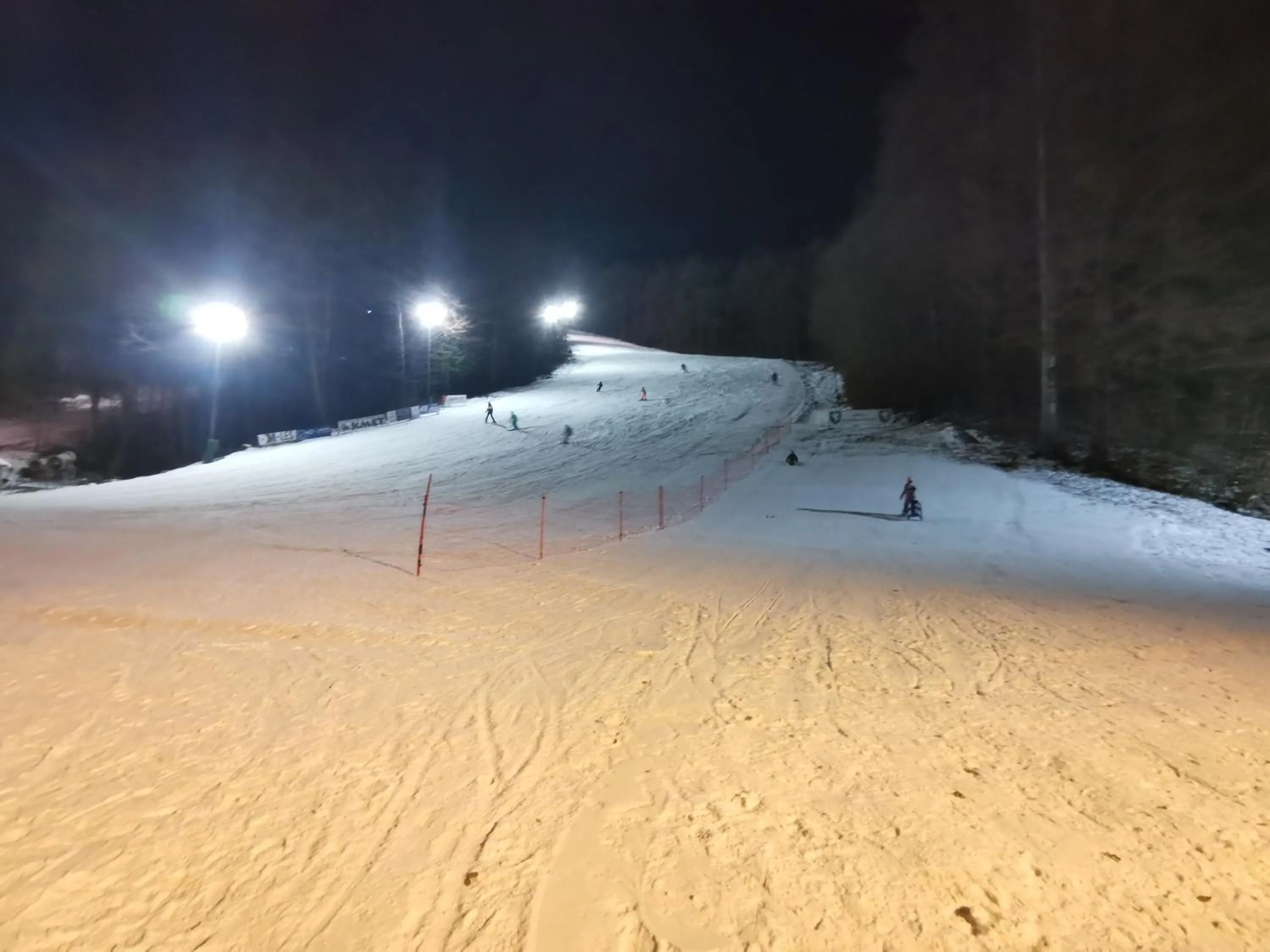 Ski School in Apartment Center Rogaška - Pubyland