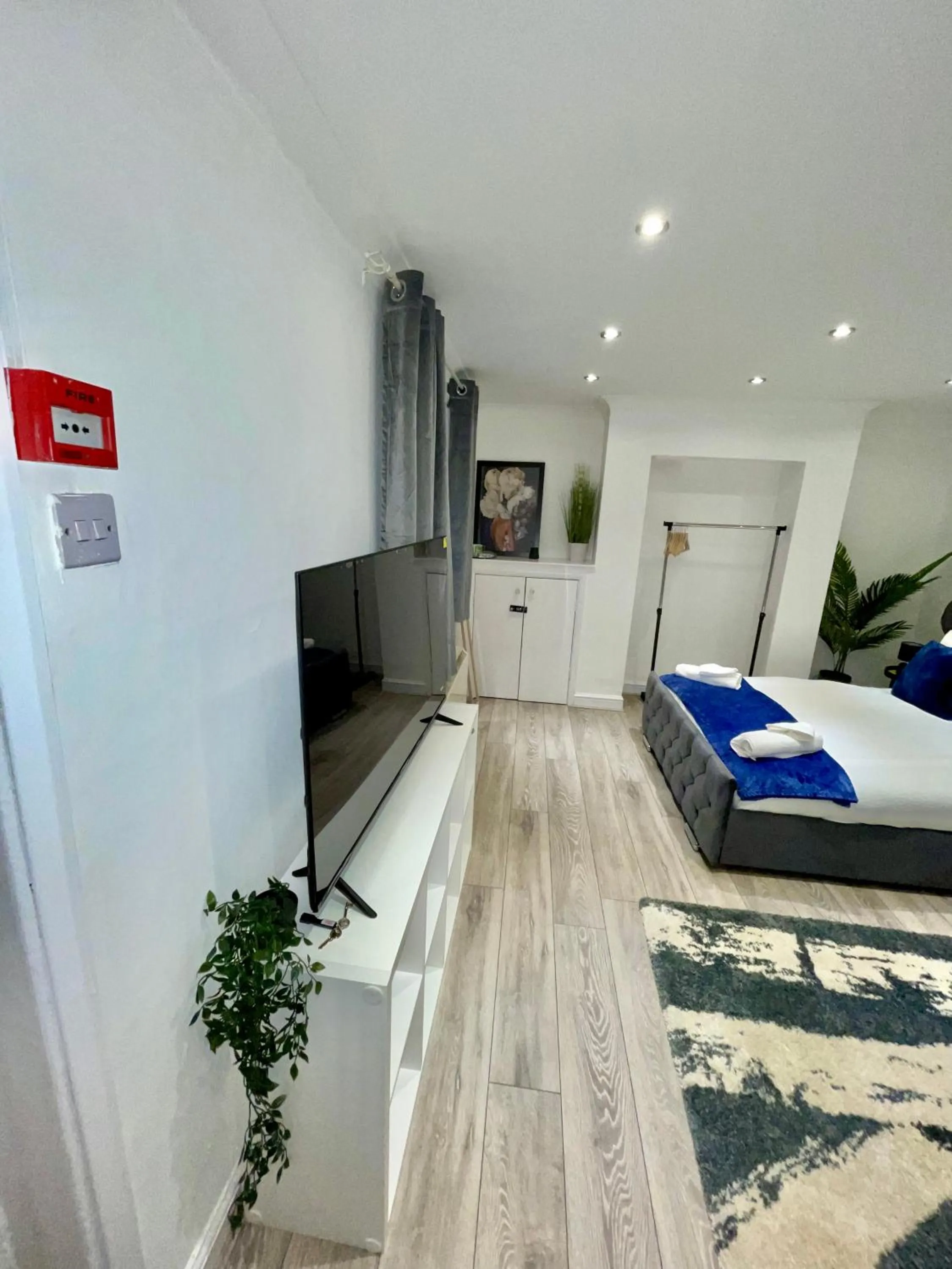 Bed in Stylish Cosy Studio Apartment