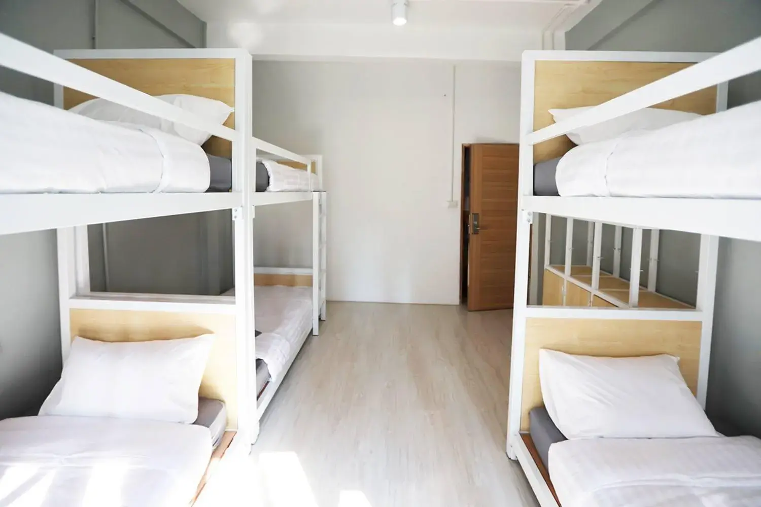 Bed in Local Time Bangkok Hostel&Cafe Bed in Local Time Bangkok Hostel&Cafe