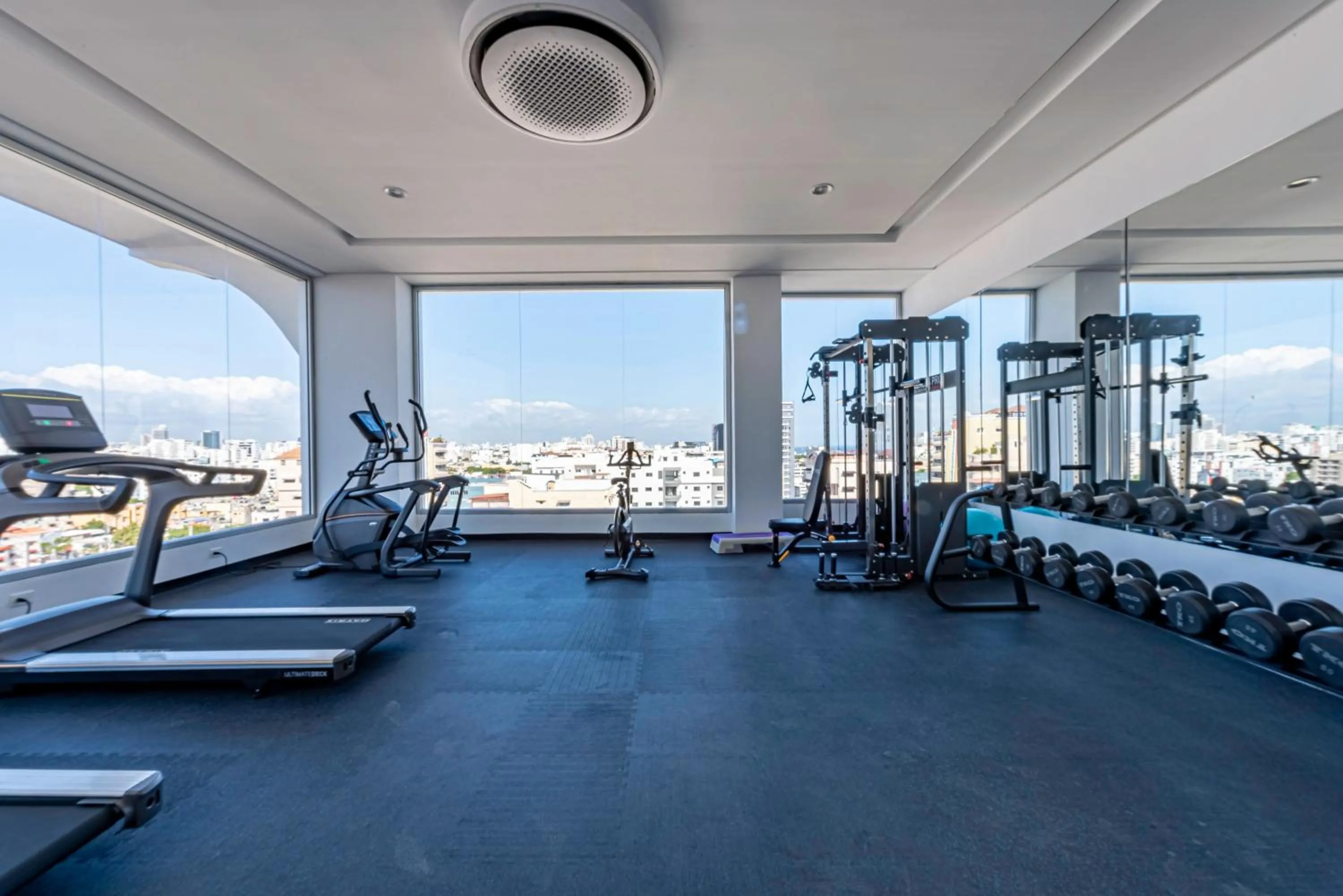 Fitness centre/facilities in Brickell Apart Hotel