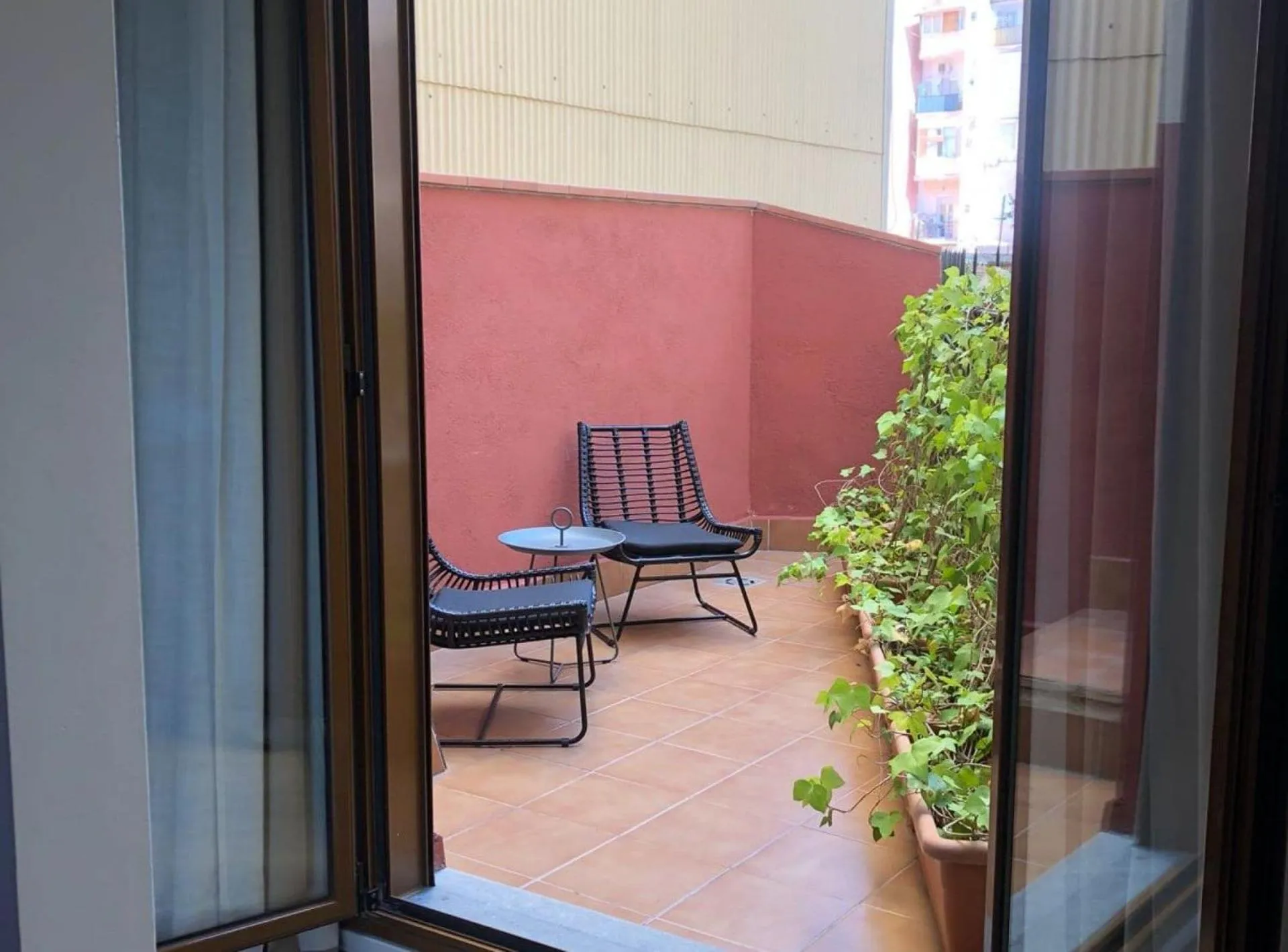 Balcony/Terrace in Vale Suites