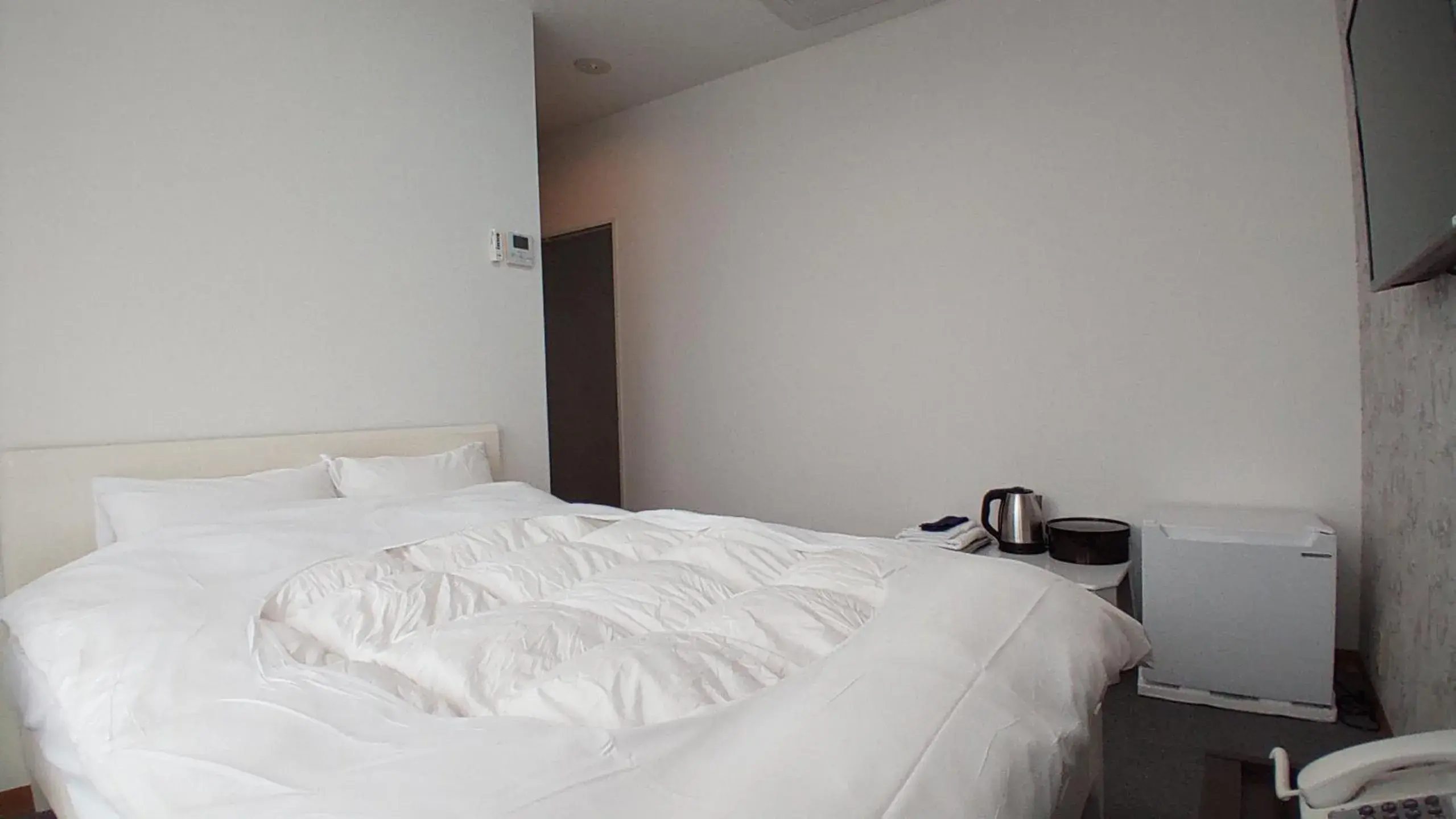 Small Double Room - single occupancy in Esperanza Resort Atami-エスペランサリゾート熱海 Small Double Room - single occupancy in Esperanza Resort Atami-エスペランサリゾート熱海