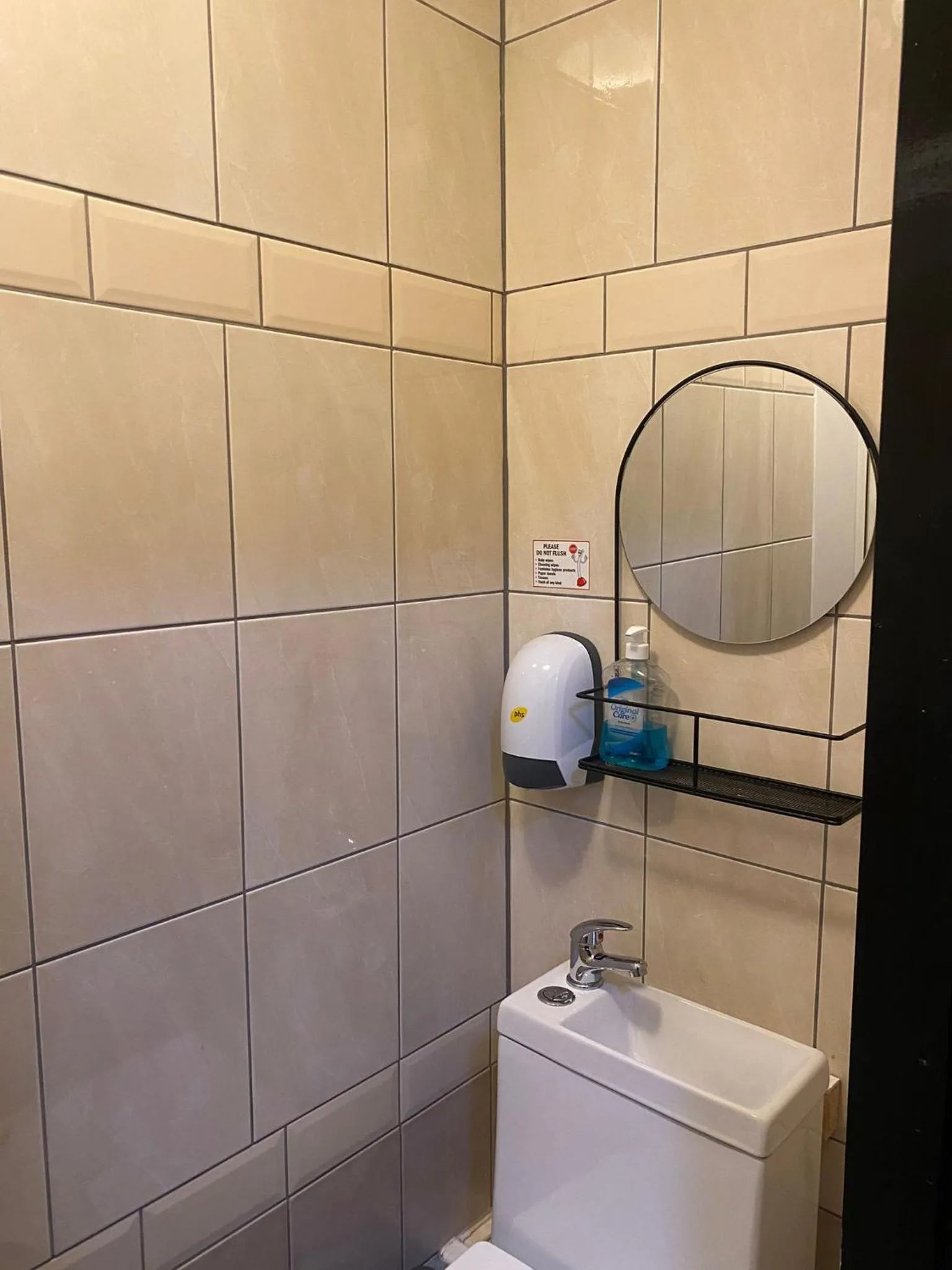 Bathroom in Black Ocean Holiday Apartments