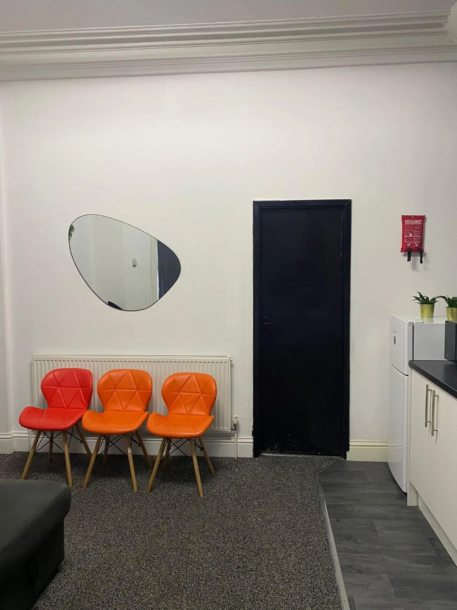 Living room in Black Ocean Holiday Apartments