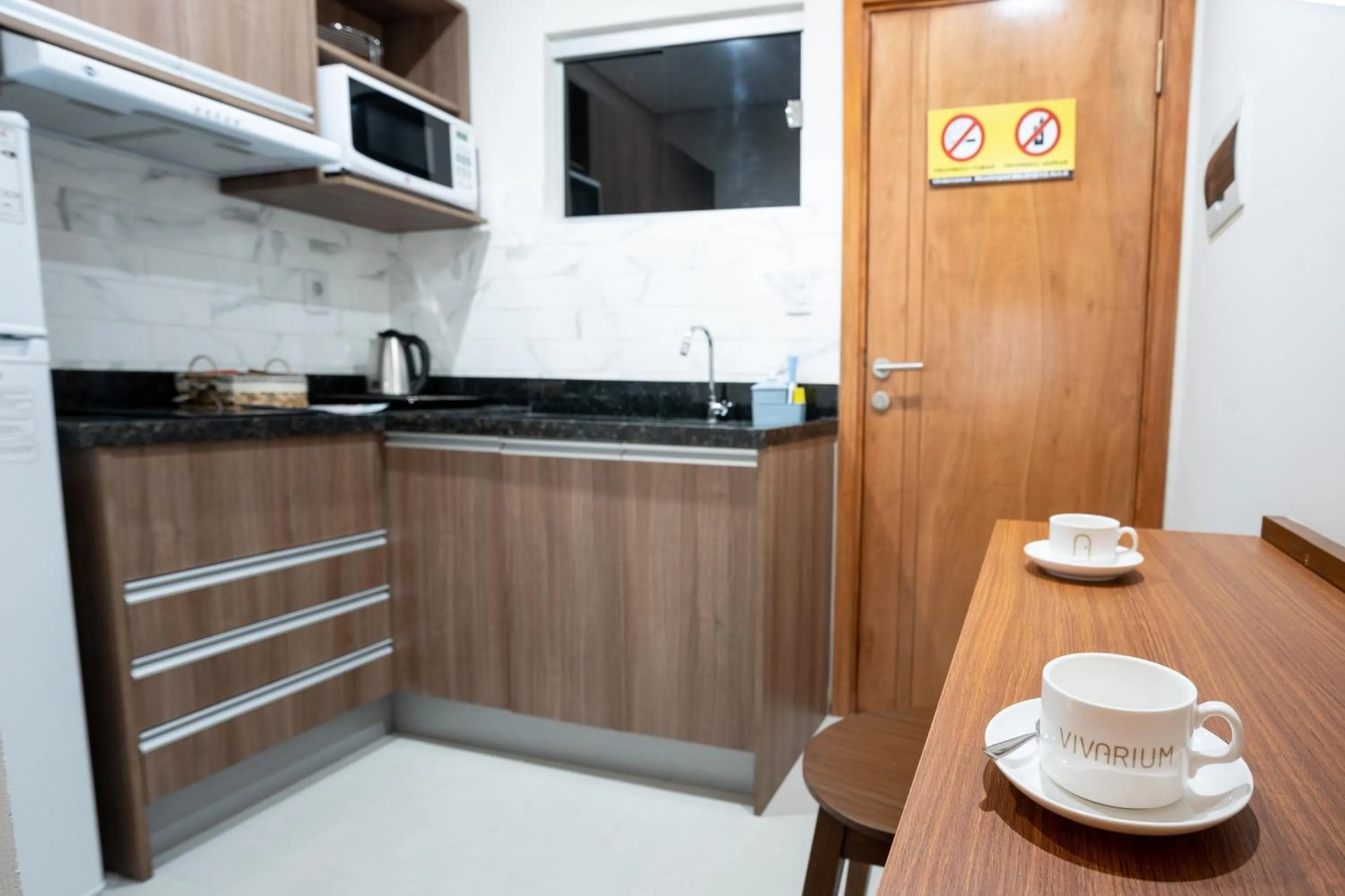 VIVARIUM APART HOTEL