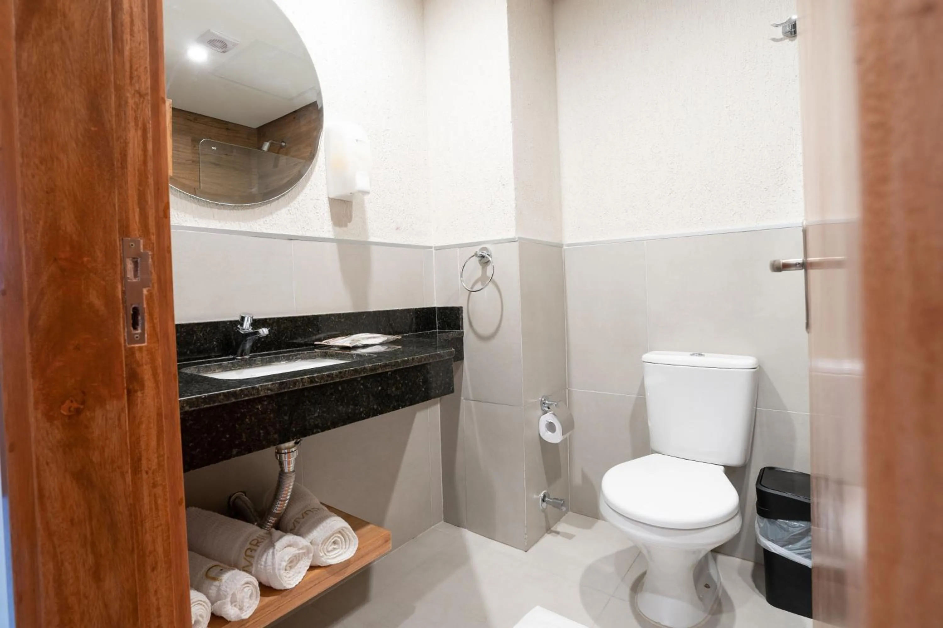 VIVARIUM APART HOTEL