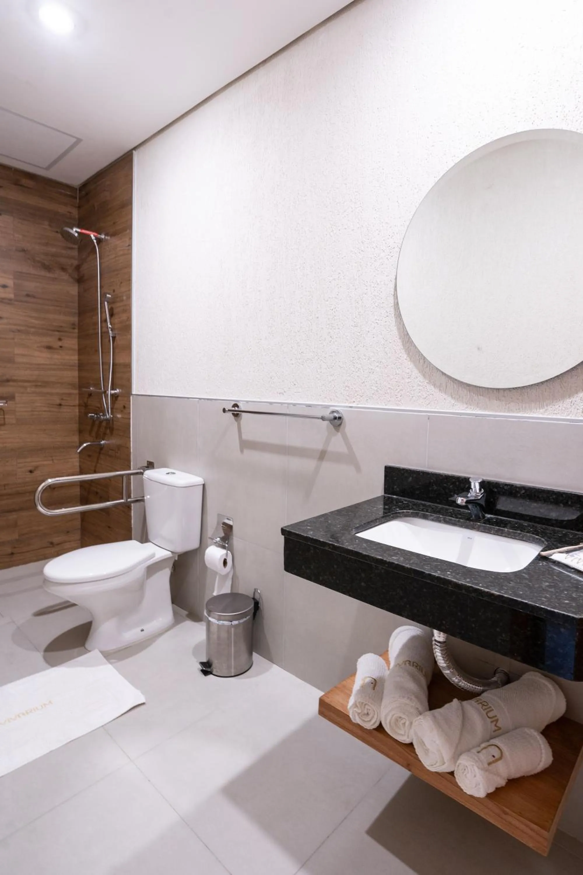 VIVARIUM APART HOTEL